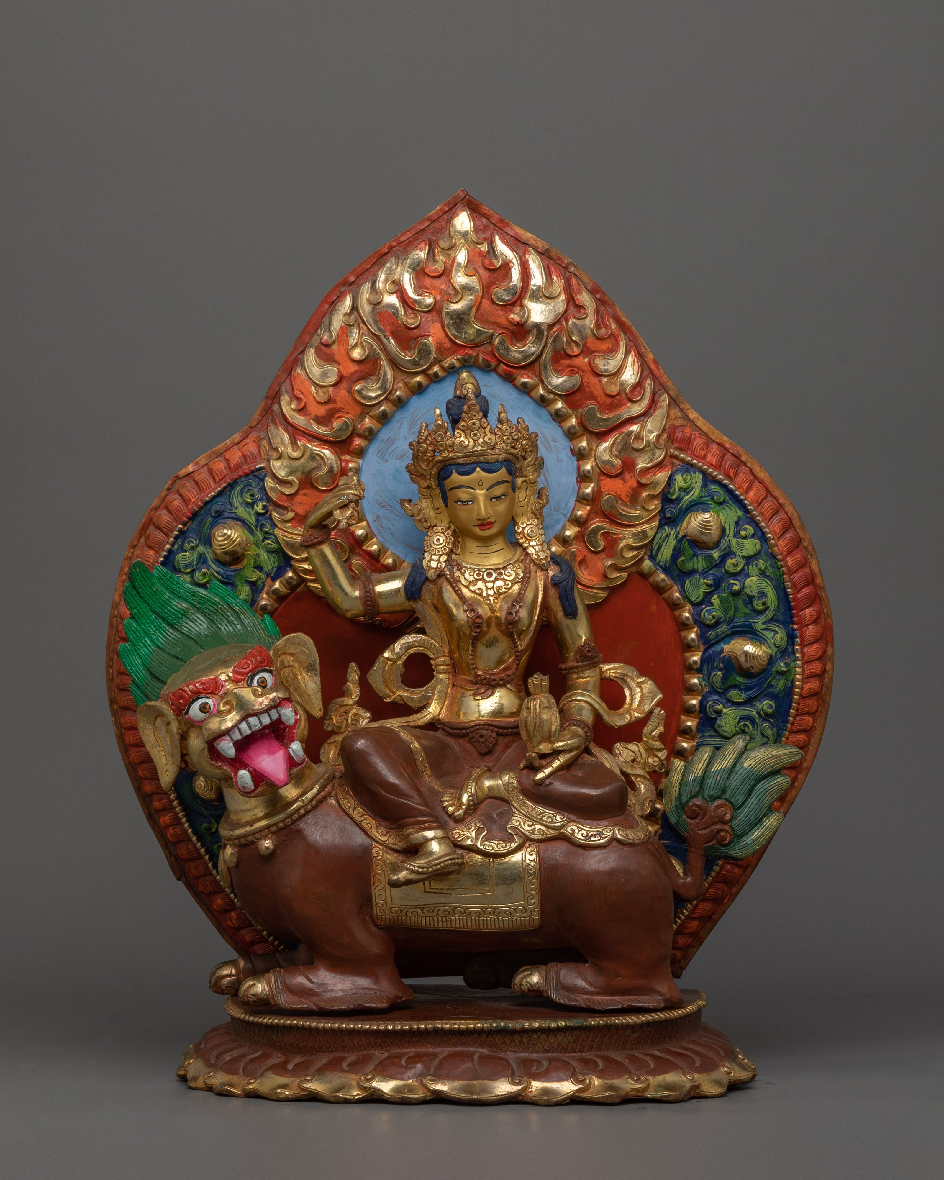 sculpture-of-tseringma