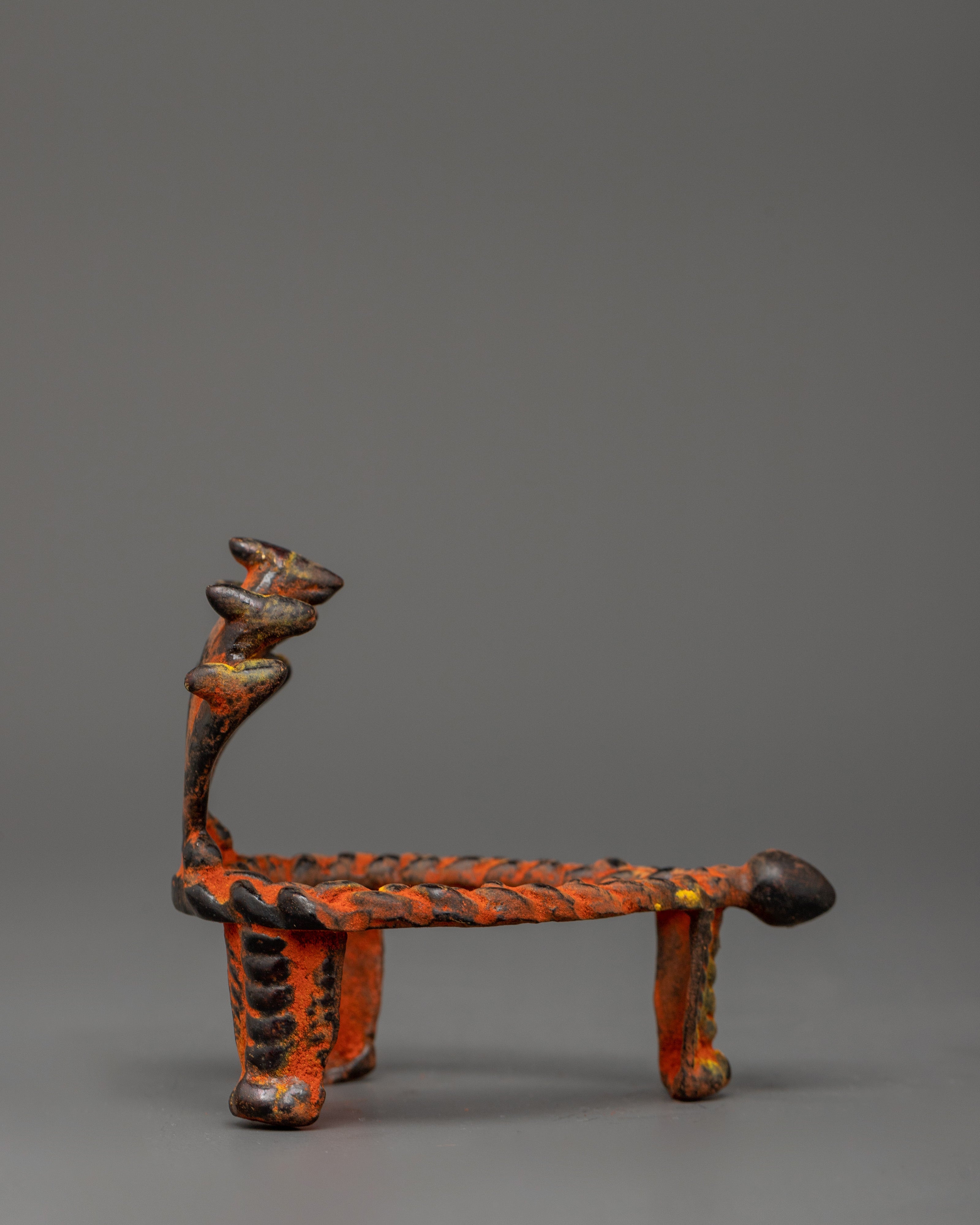 Traditional Conch Stand