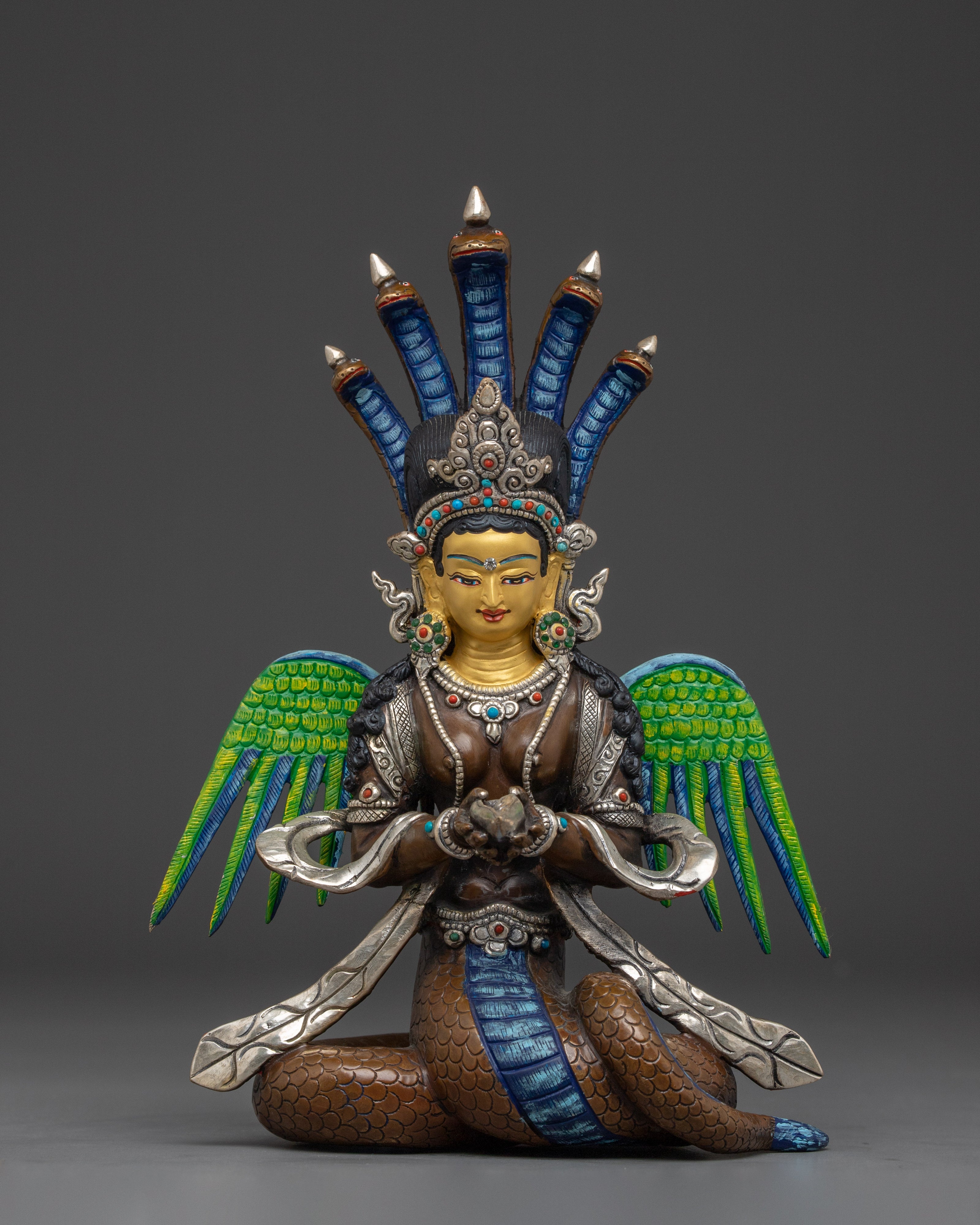 nagakanya-statue