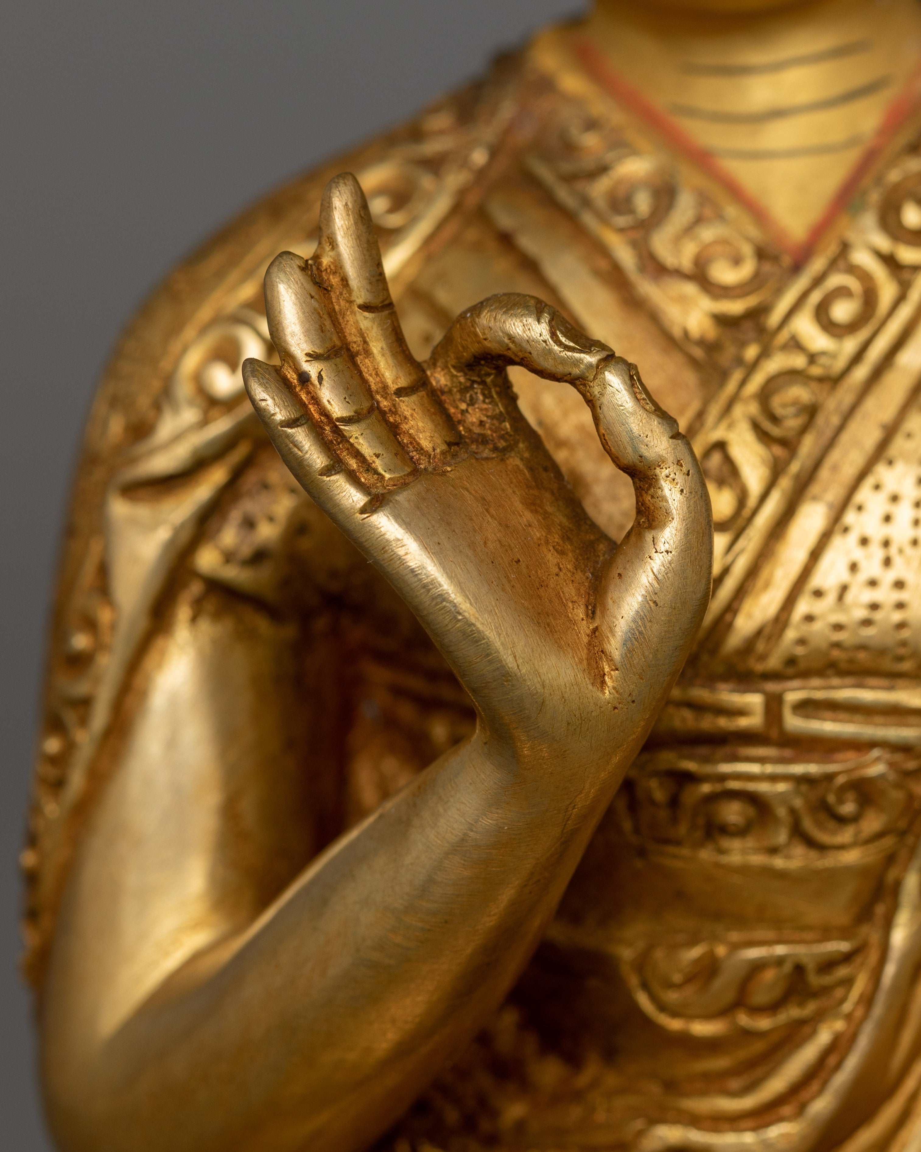 Himalayan Figurine of Tsongkhapa Set | The Ocean of Wisdom