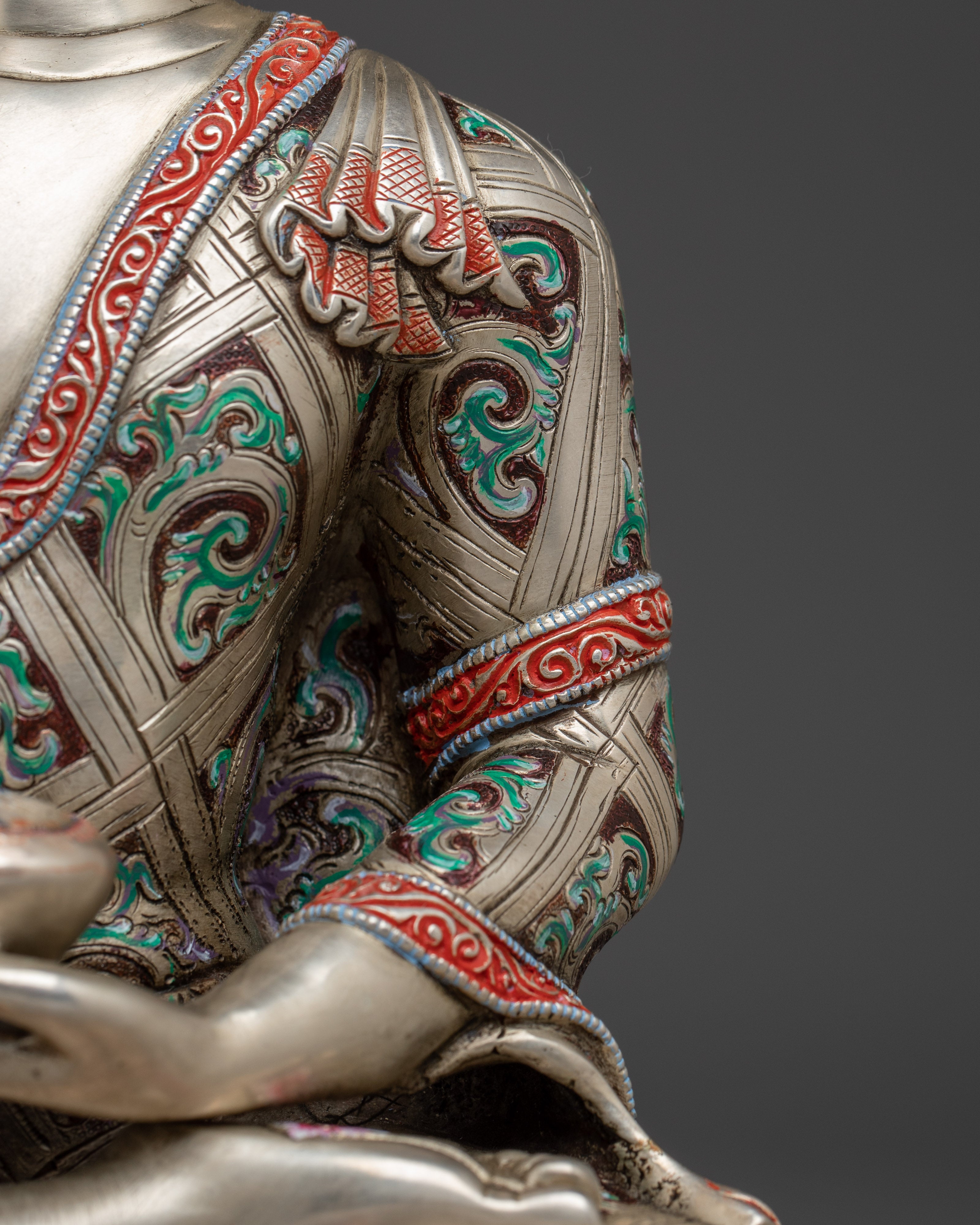 Tibetan Historical Buddha Statue | Symbolizing Enlightenment and Inner Peace