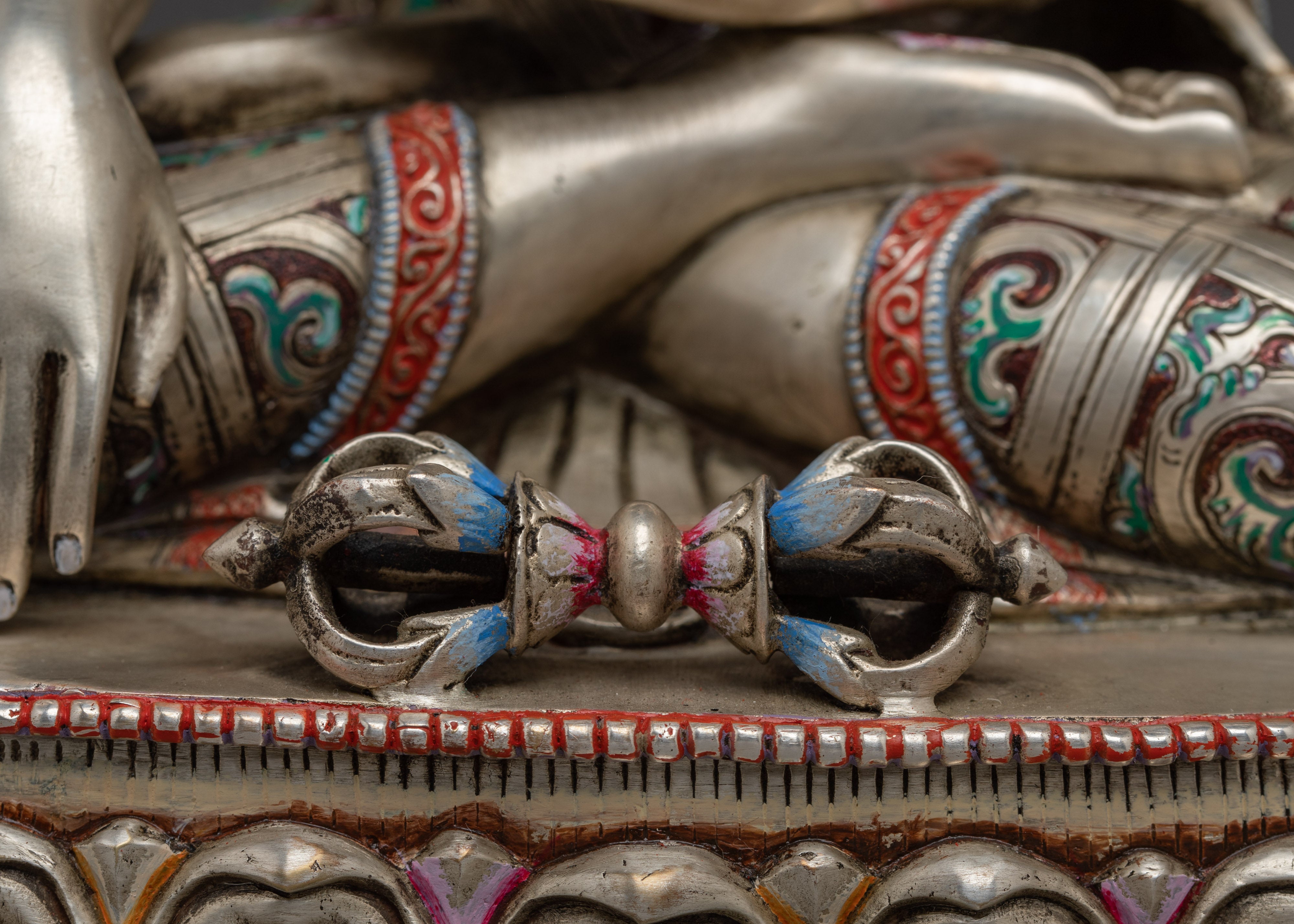 Tibetan Historical Buddha Statue | Symbolizing Enlightenment and Inner Peace