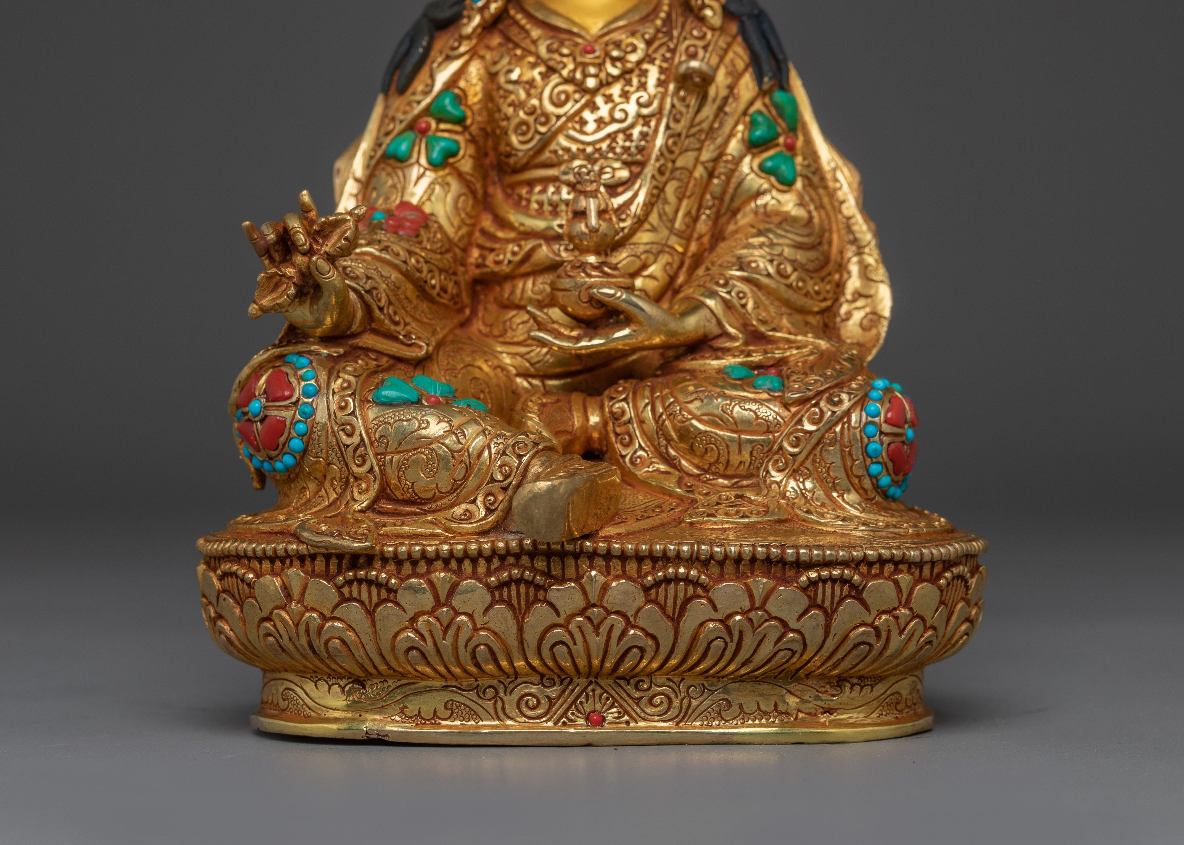 Radiant Guru Rinpoche Statue | Himalayan Padmasambhava Artwork