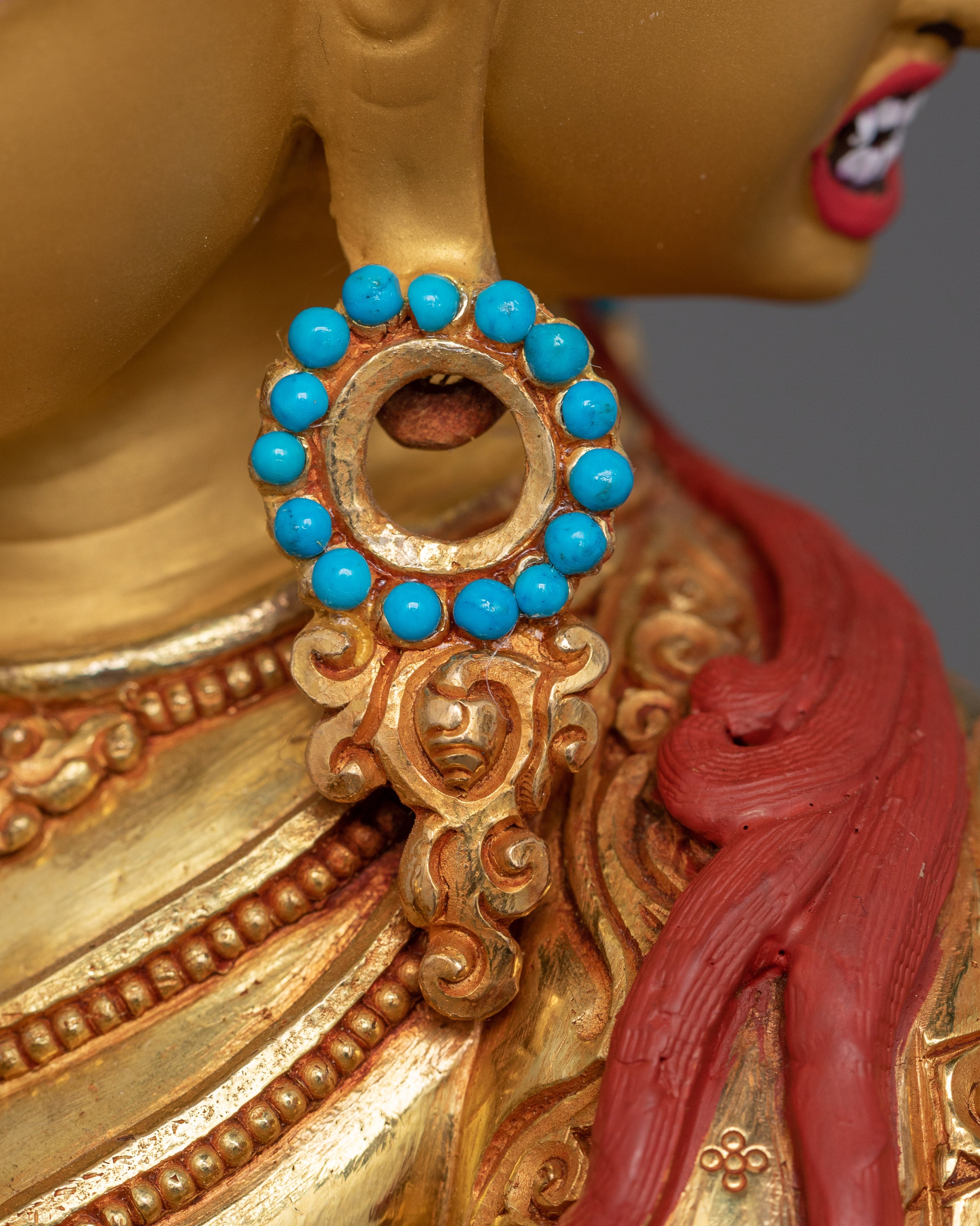 Golden Statue of Namgyalma | Also known as Ushnishavijaya