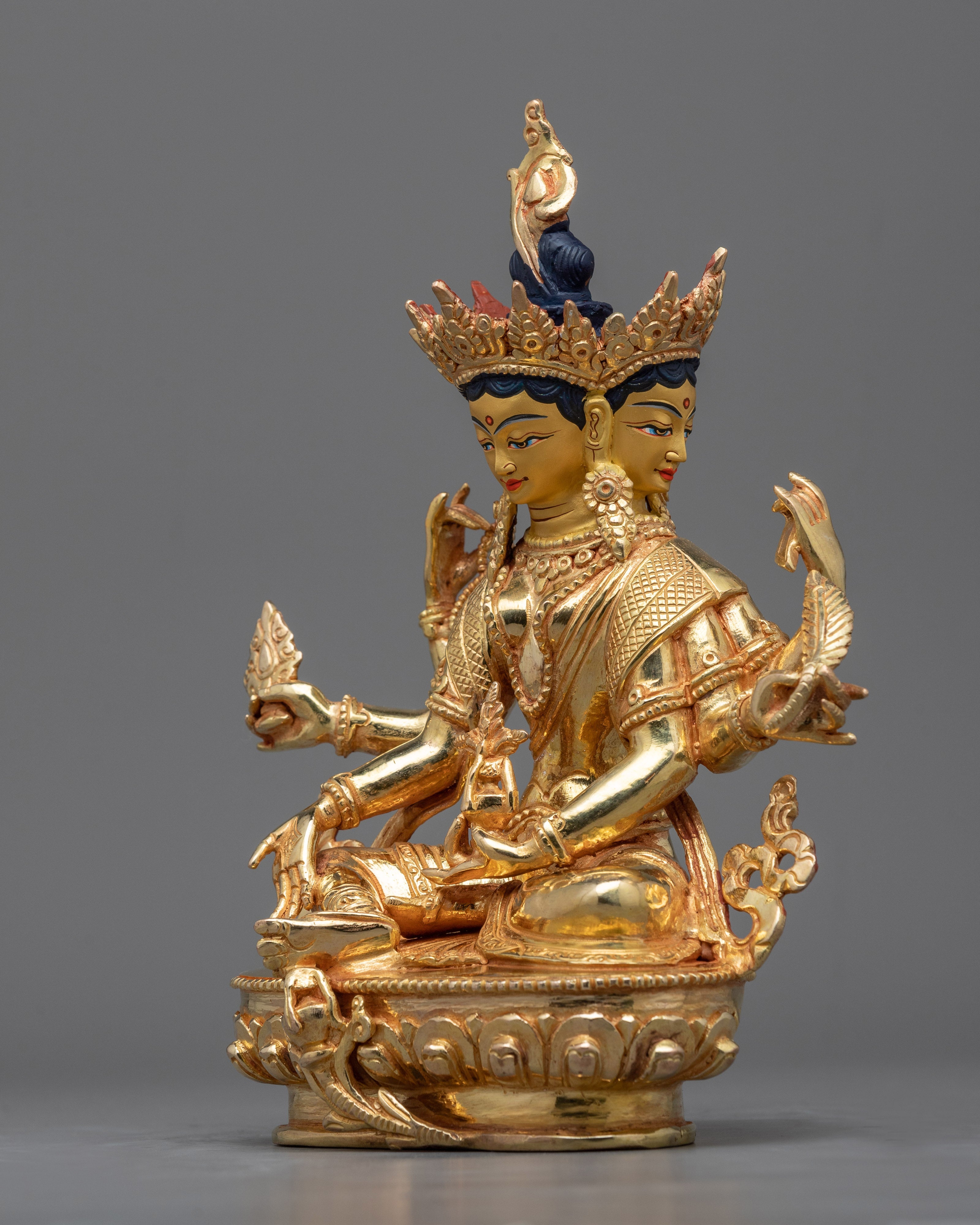 gold-tara