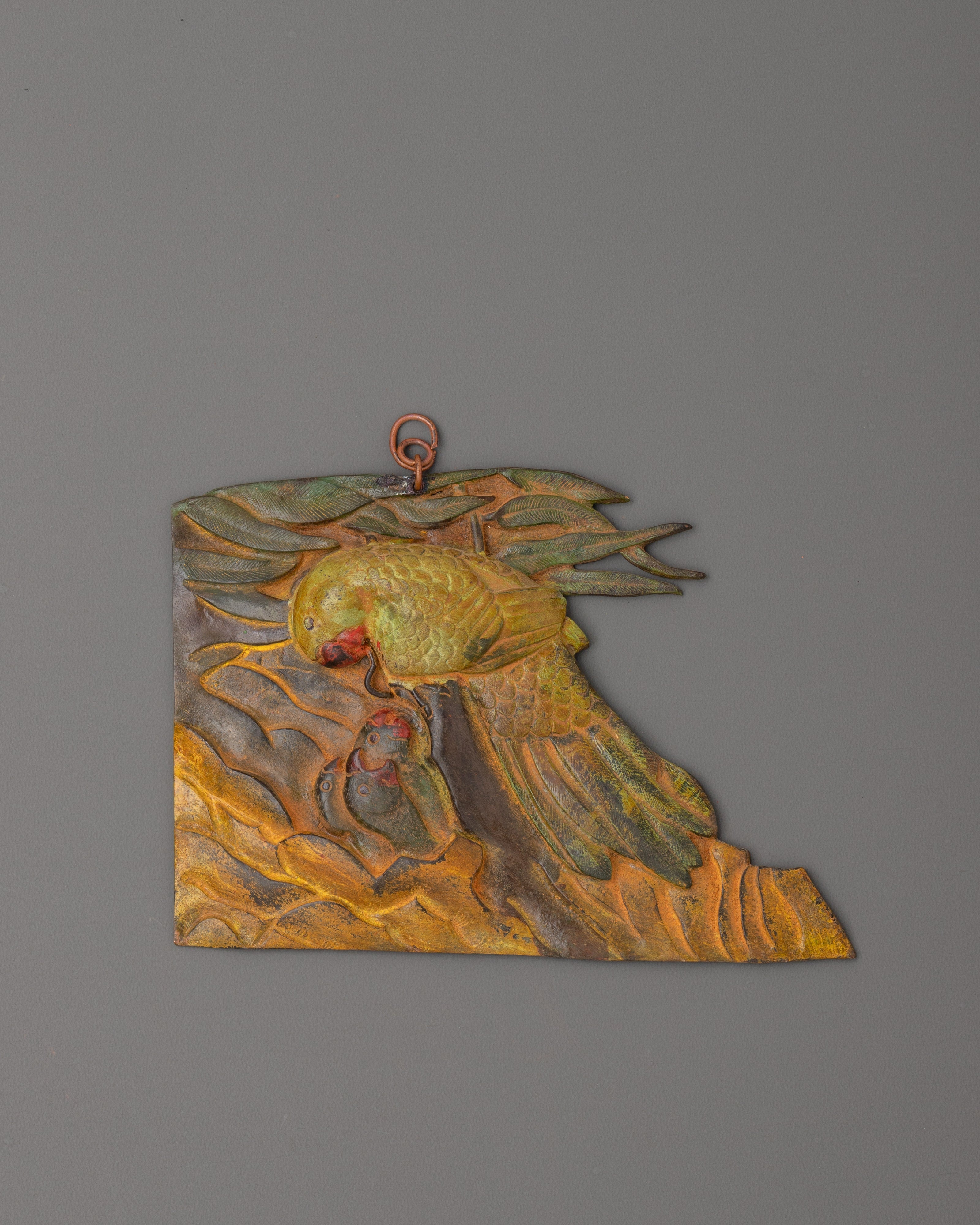 parrot-carved-wall-hanging