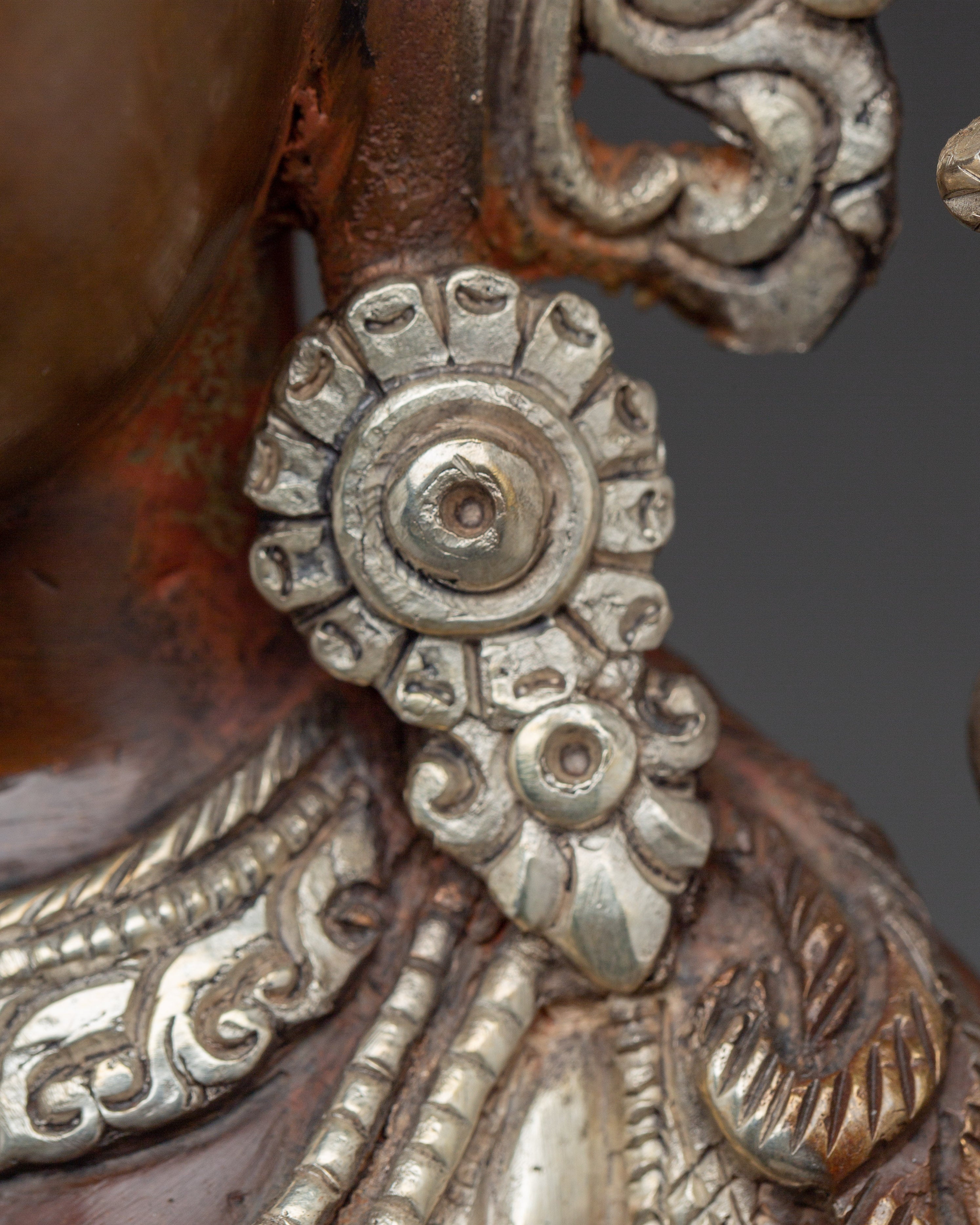 Exquisite Green Tara Artwork | Embodiment of Compassion and Swift Protection