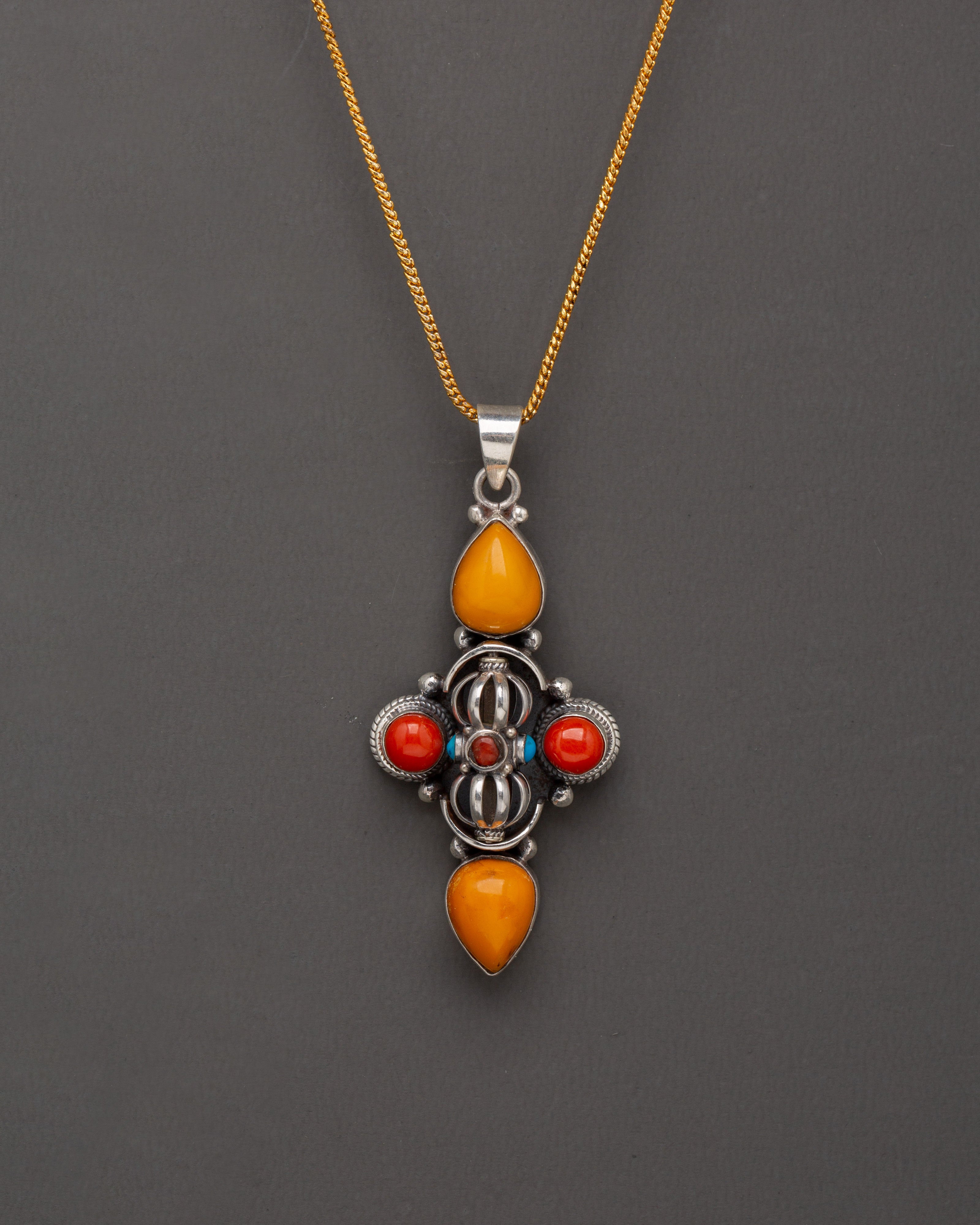 vajra-locket-with-sacred-stones