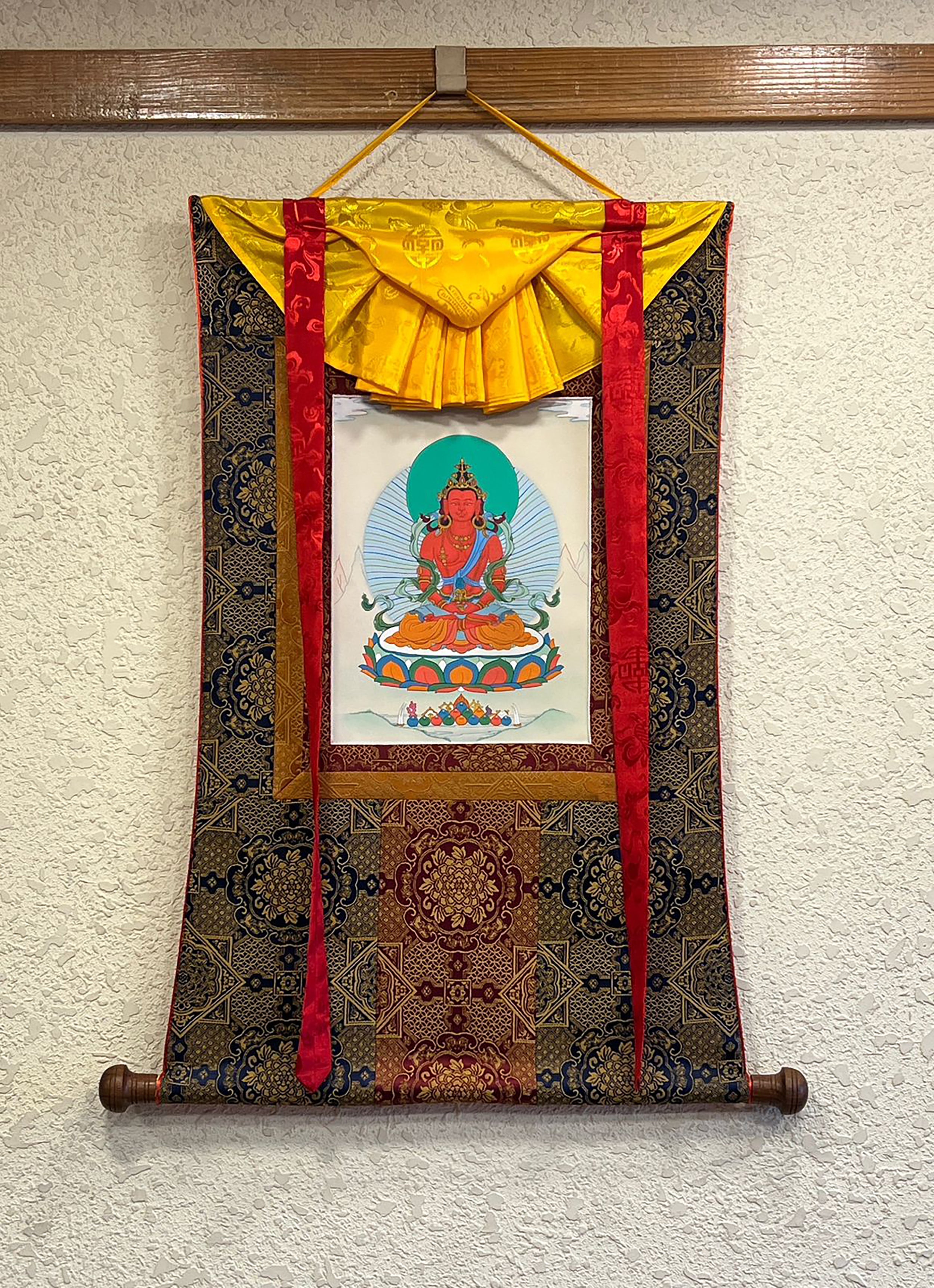 Small Red Buddha, Amitayus Thangka | Brocade Mounted