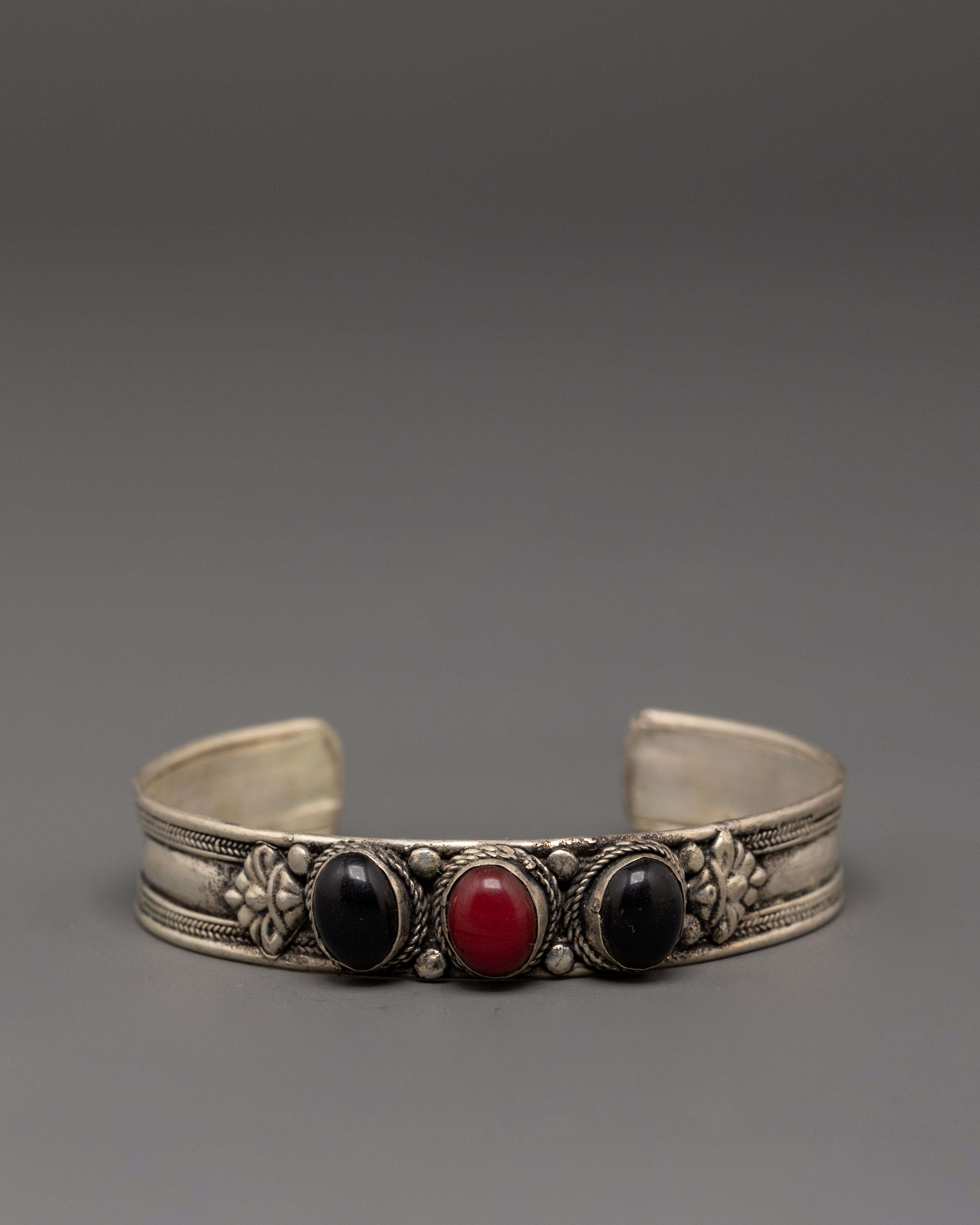 White Metal Bracelet with Artificial Stones