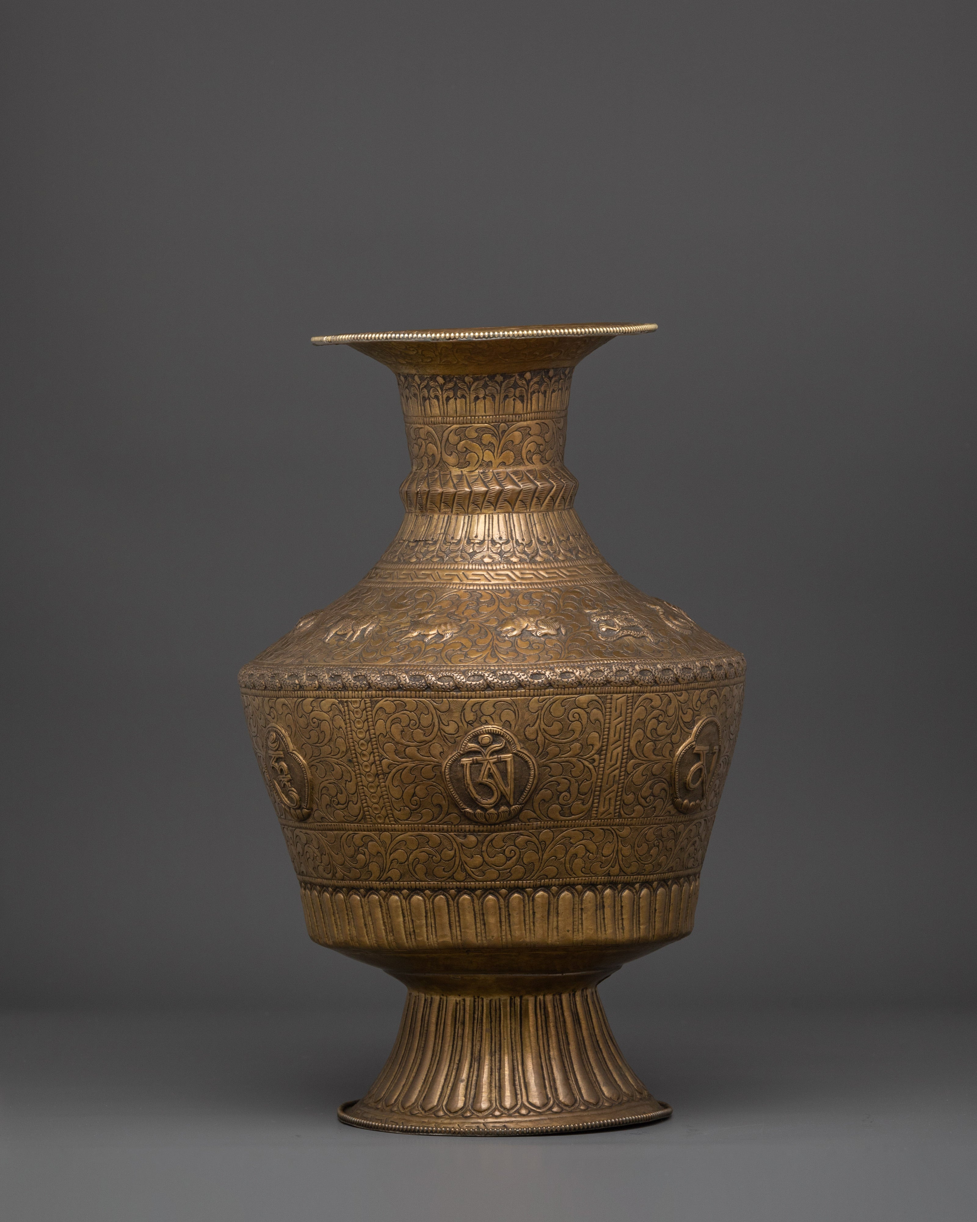 Handcrafted Decorative Flower Vase