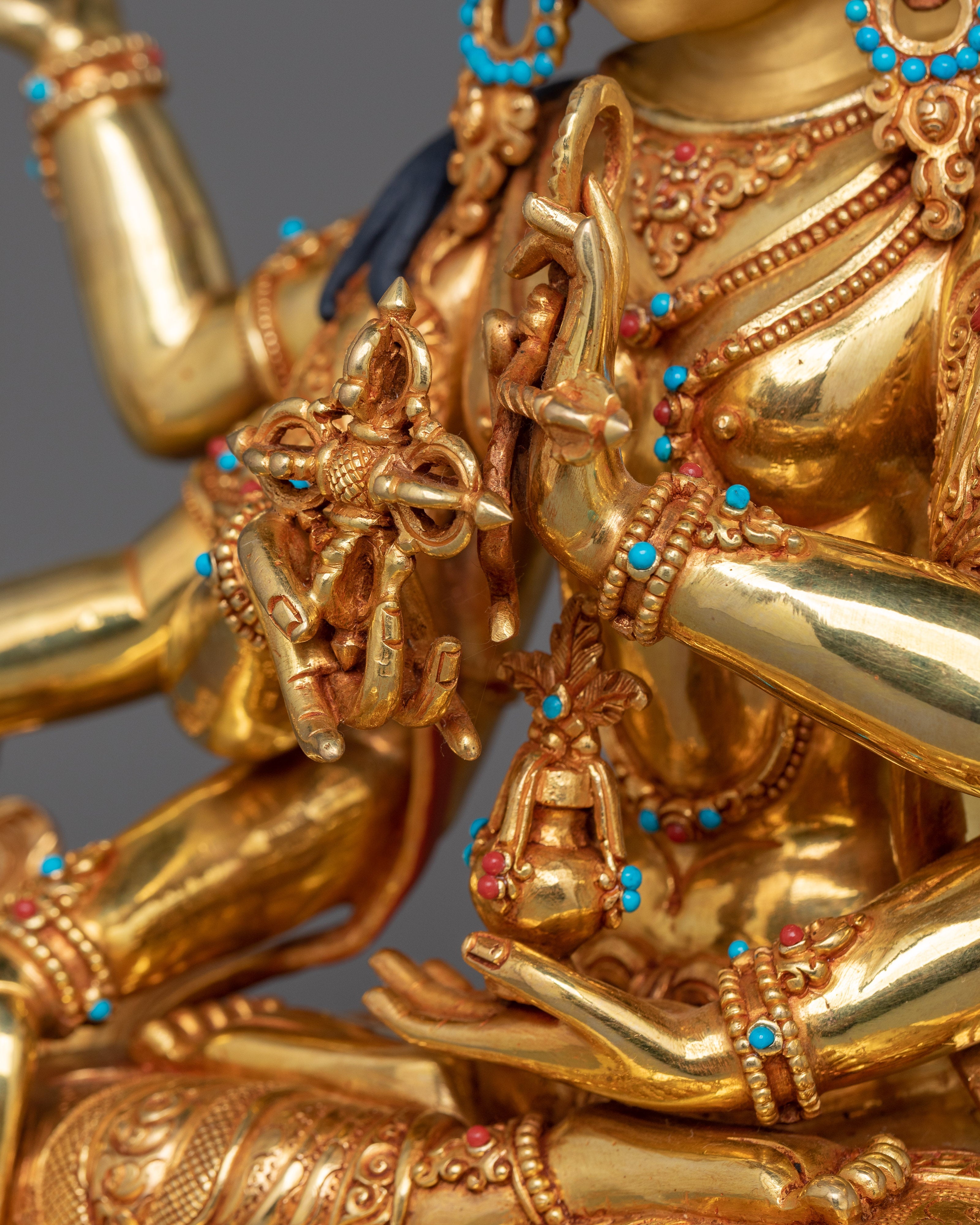 Golden Statue of Namgyalma | Also known as Ushnishavijaya