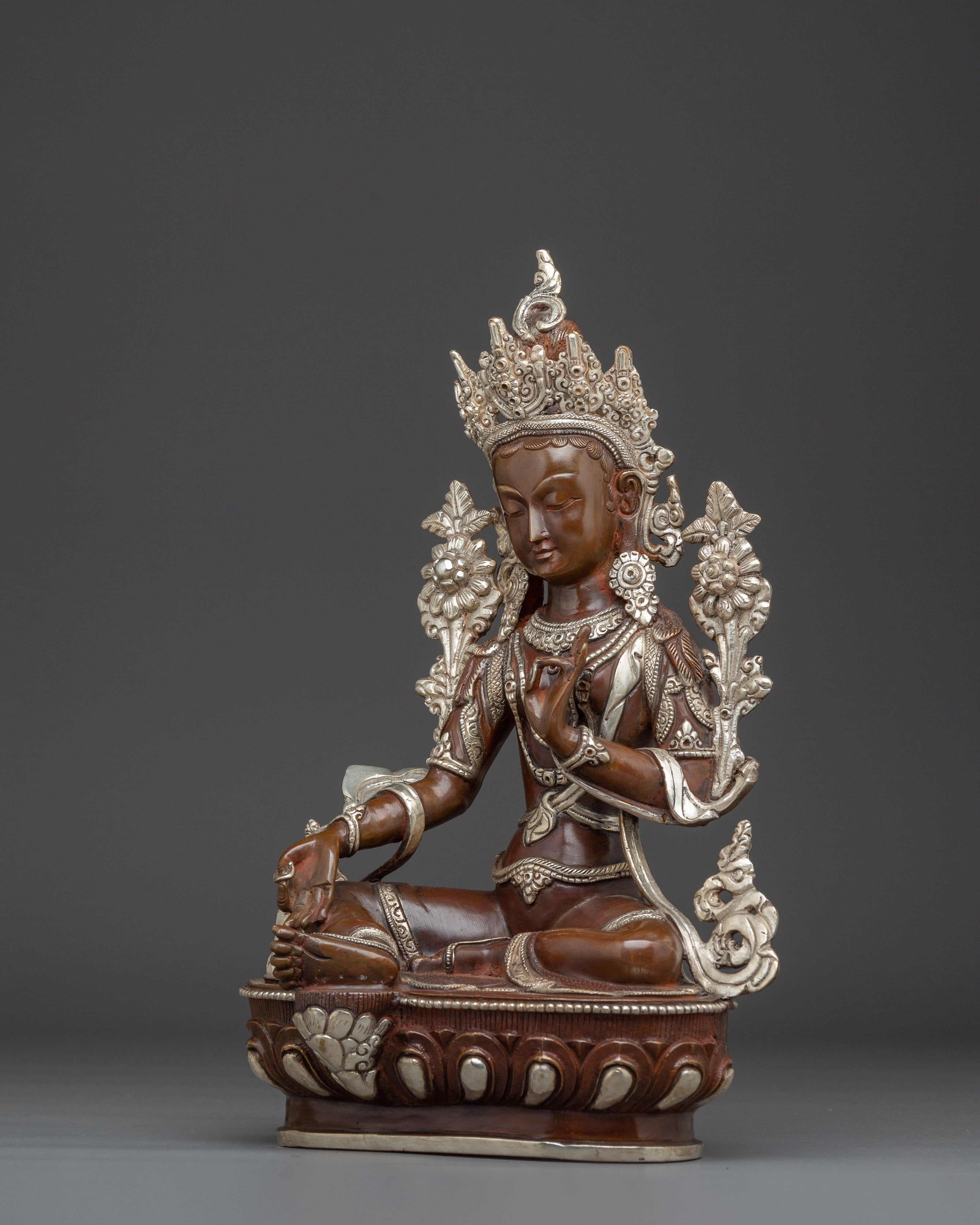 Exquisite Green Tara Artwork | Embodiment of Compassion and Swift Protection