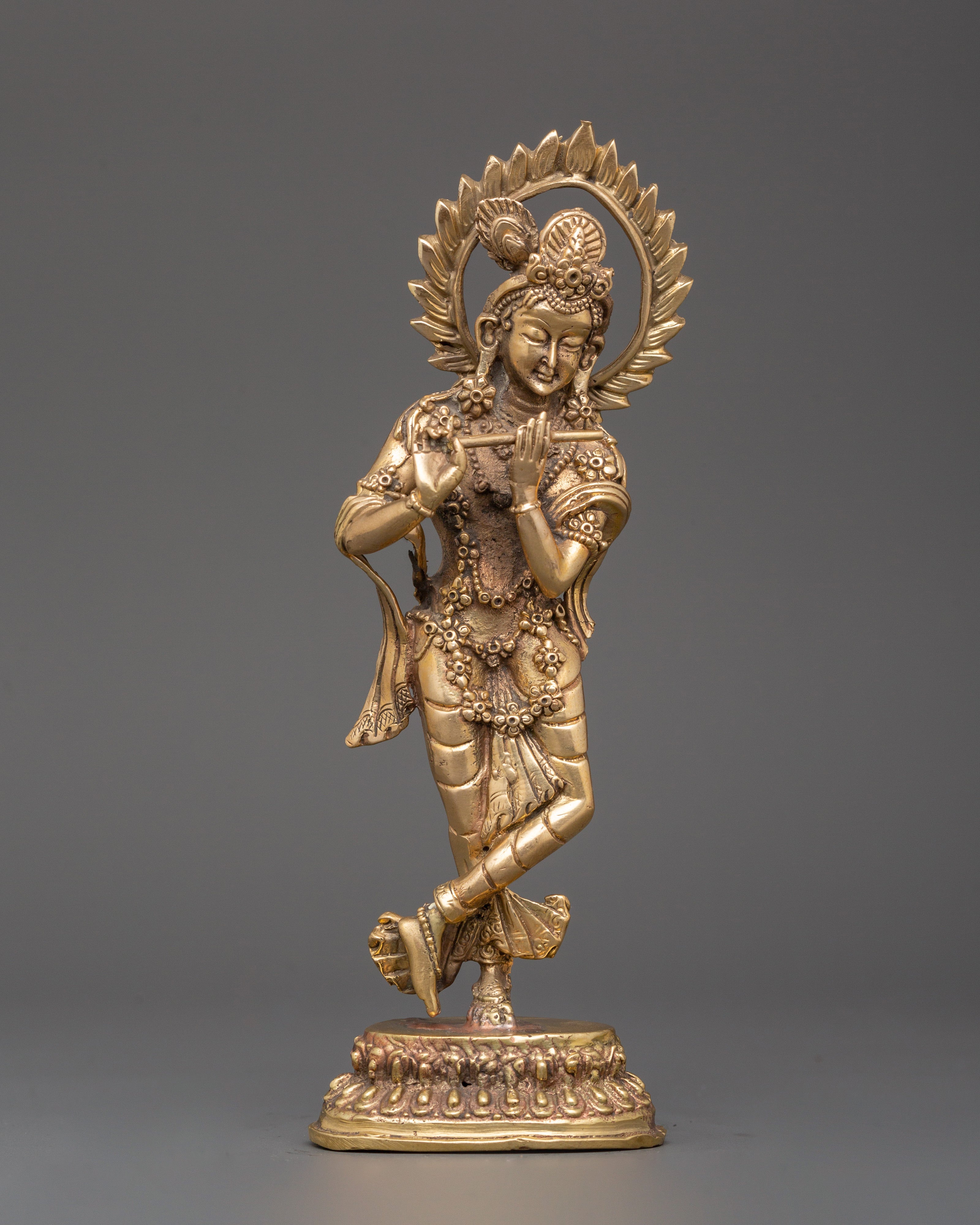 krishna-traditional-statue