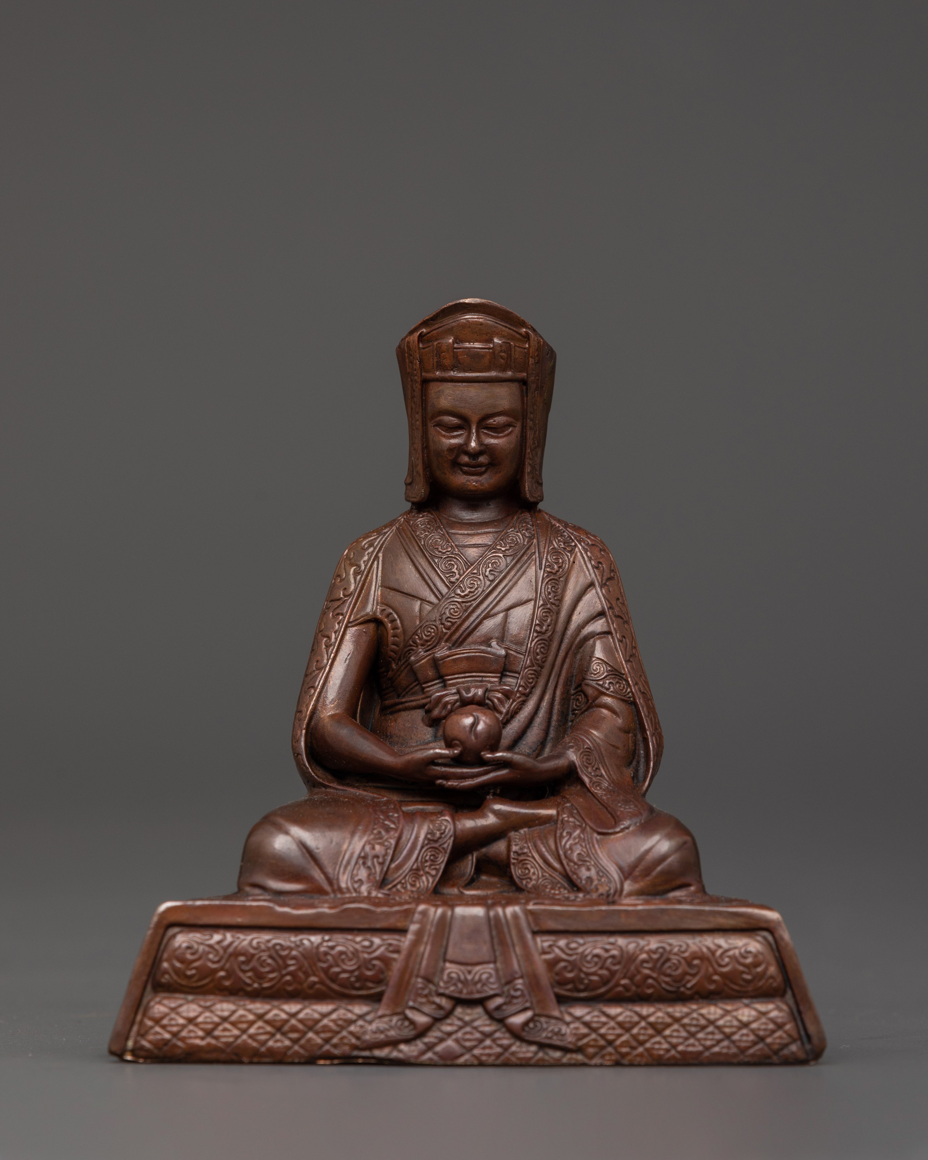 Tibetan Buddhist Master Gampopa Statue