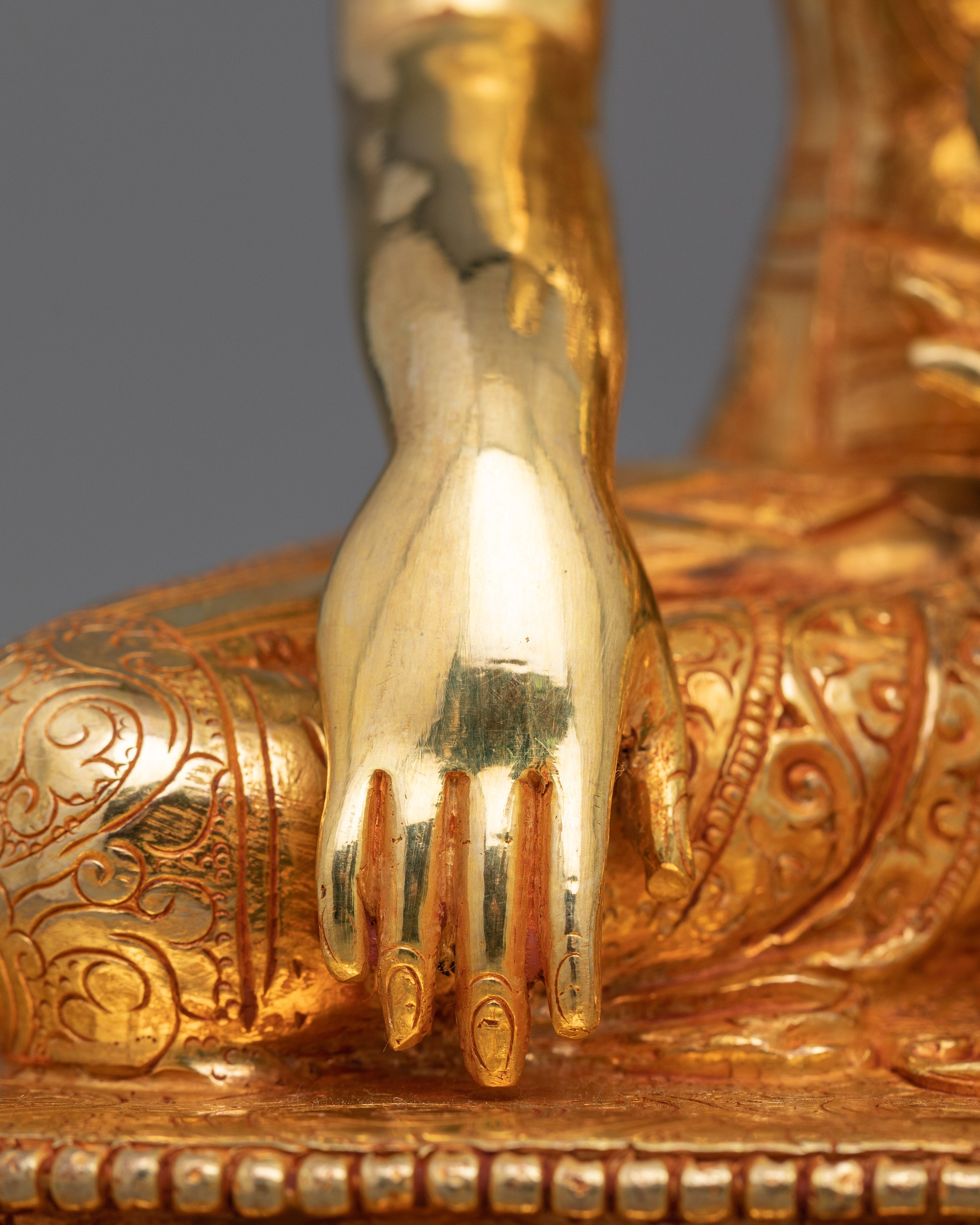 The buddha of The Shakyas (Shakyamuni Buddha) | A Symbol of Enlightenment and Peace