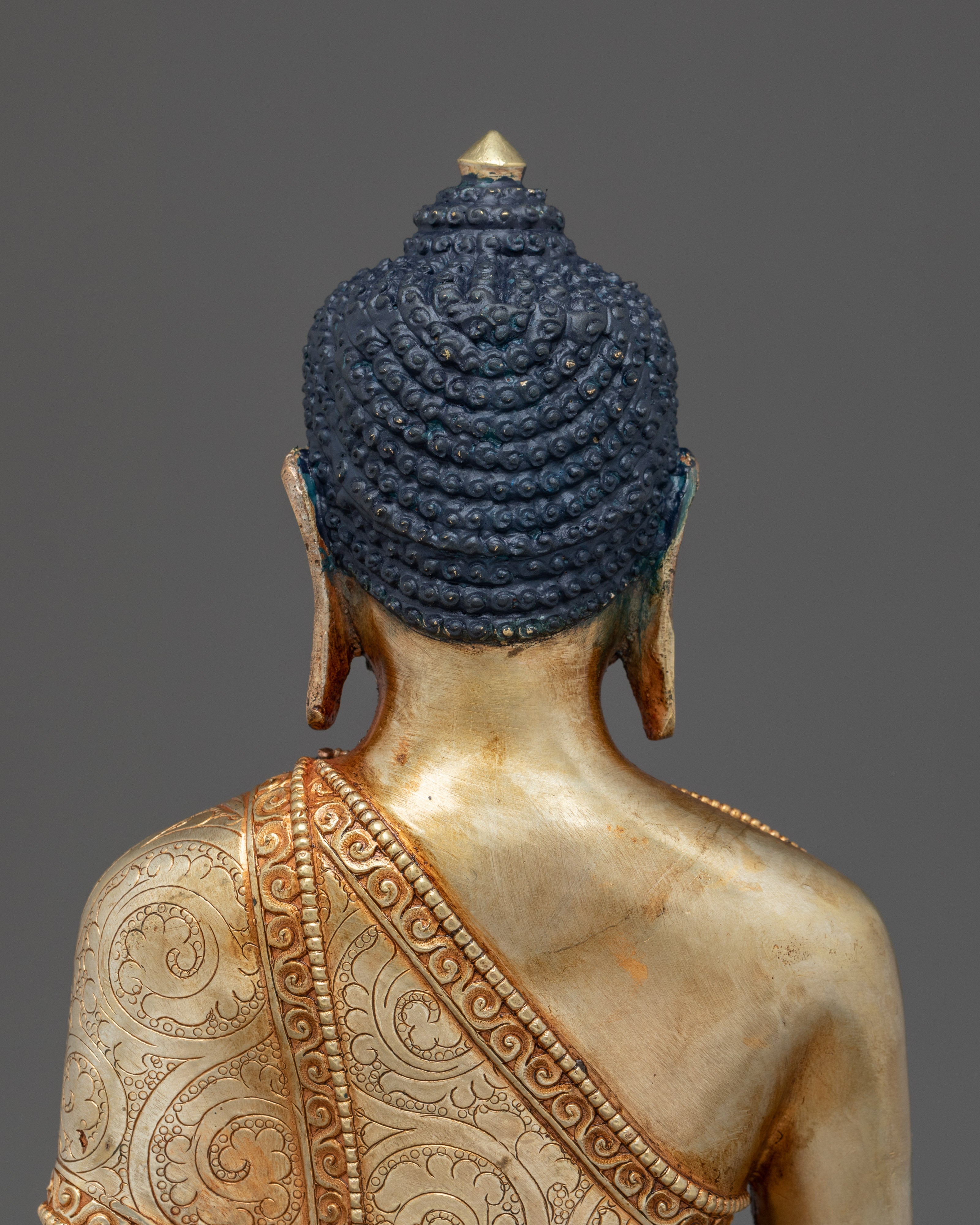 Sacred Enlightened Shakyamuni Buddha Statue | Traditional Tibetan Buddhist Art