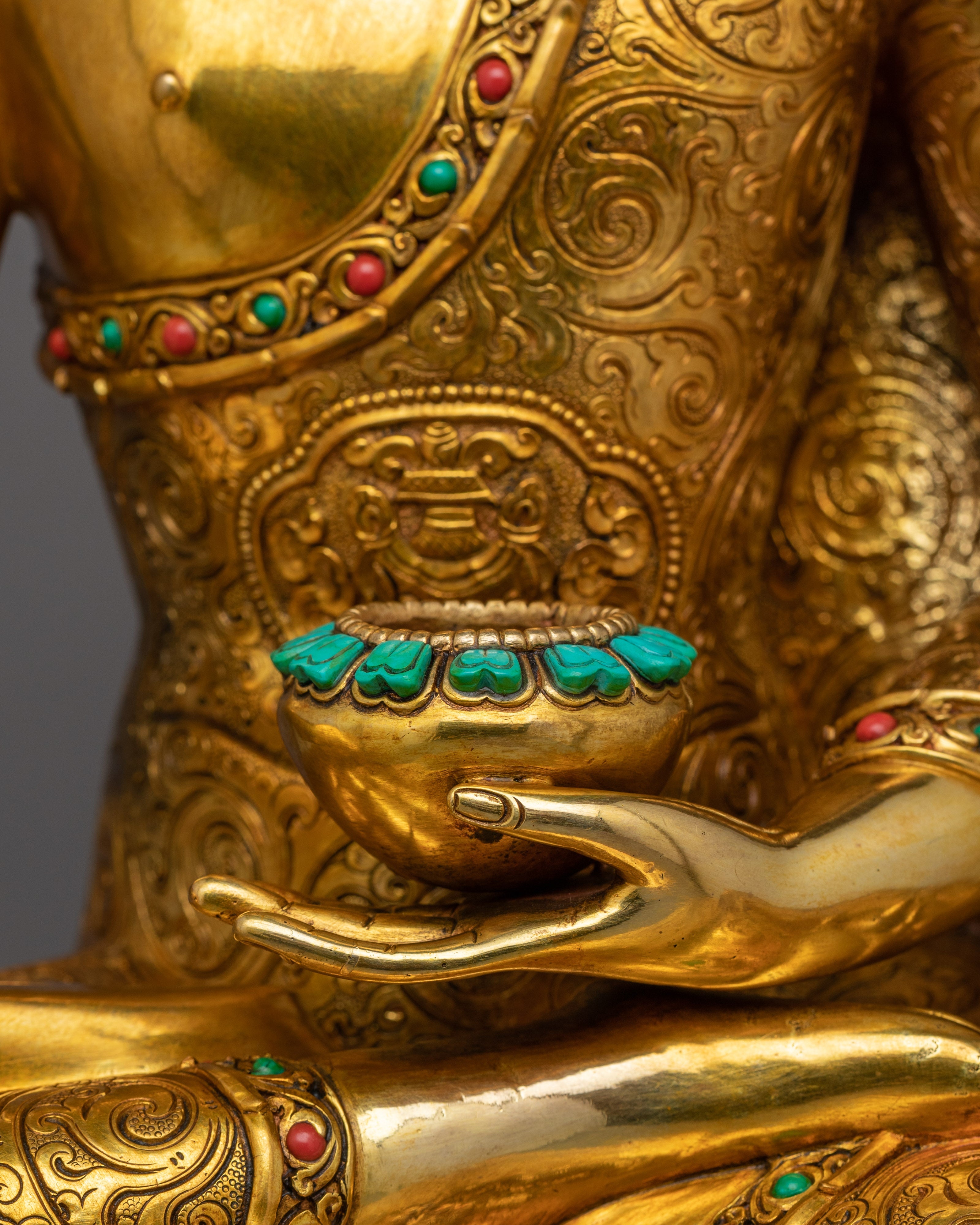 Handcrafted Figurine of Buddha Shakyamuni | A Divine Symbol of Enlightenment