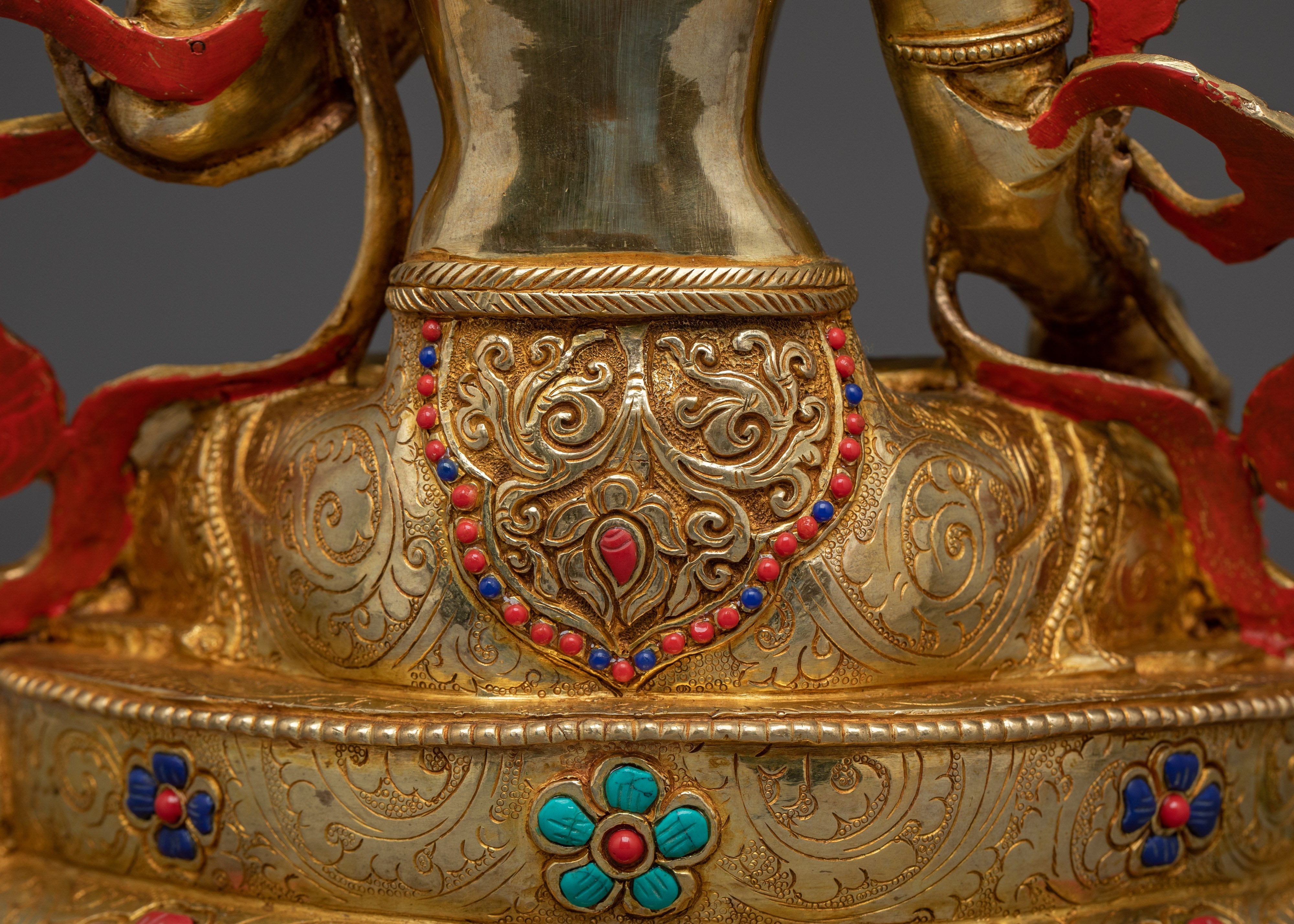 Peaceful Compassion Deity of White Tara | The Bodhisattva of Long Life