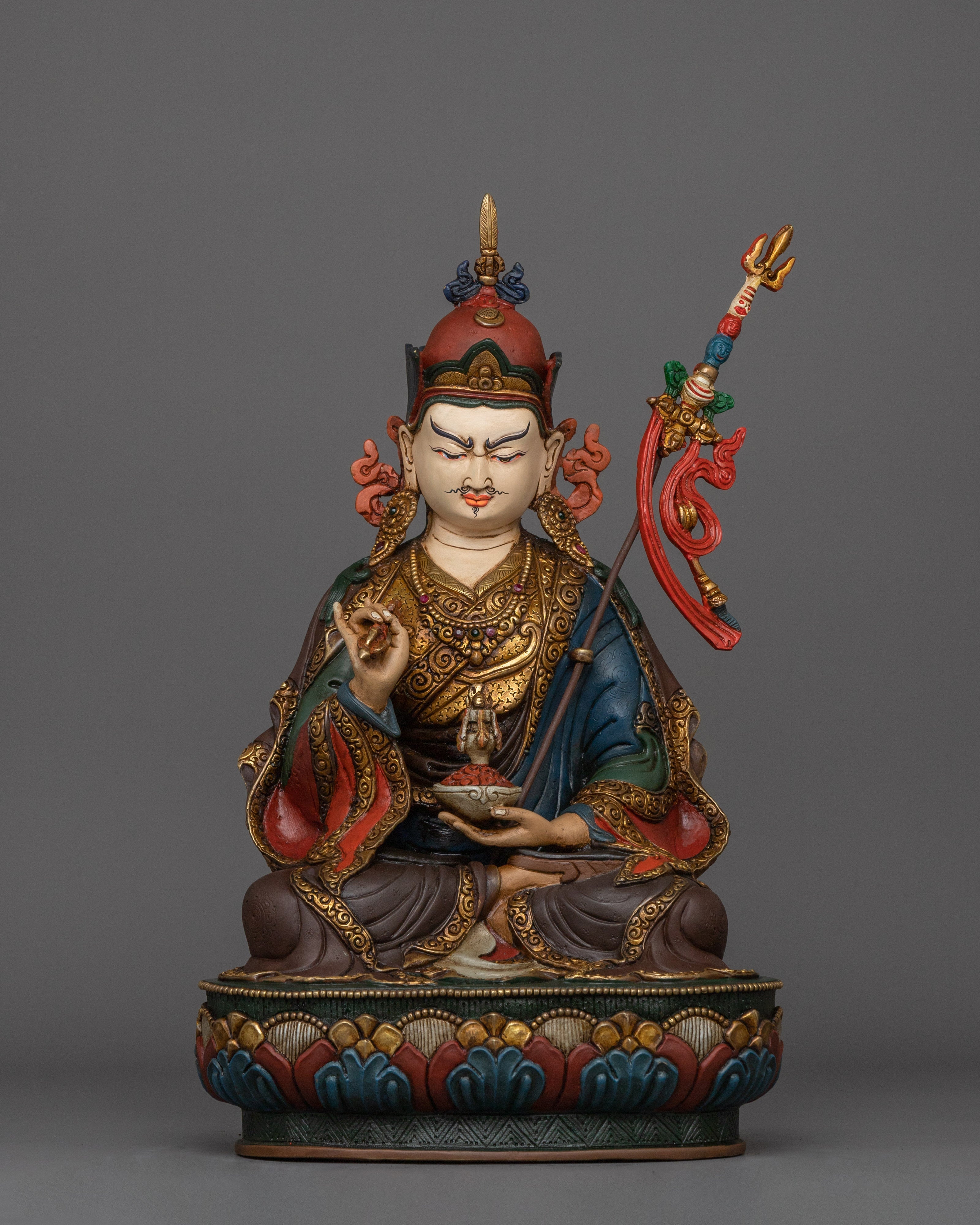 divine-protector-guru-rinpoche