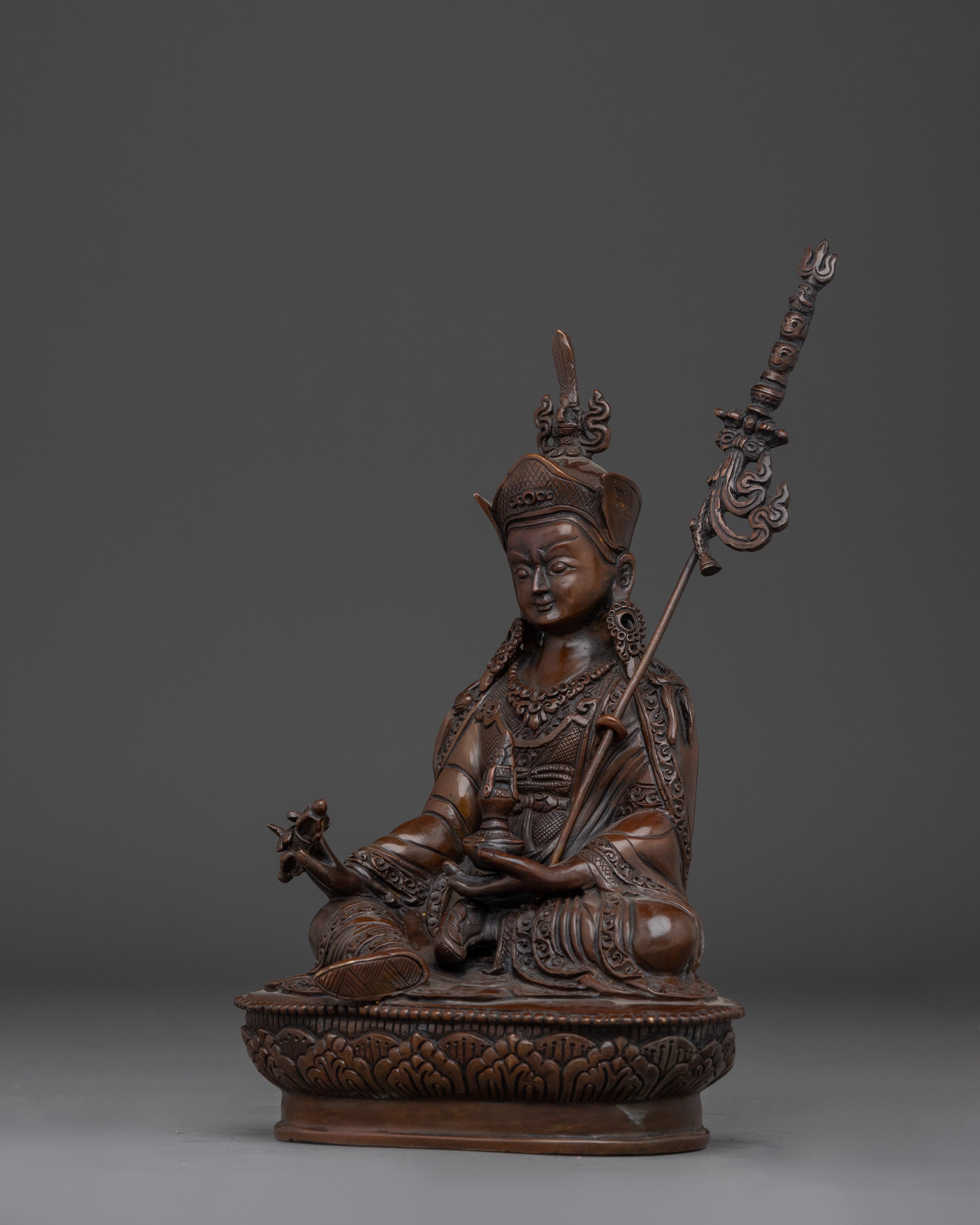 Spiritual Protector Guru Rinpoche Artwork | The Tantric Sage of Himalayan Buddhism