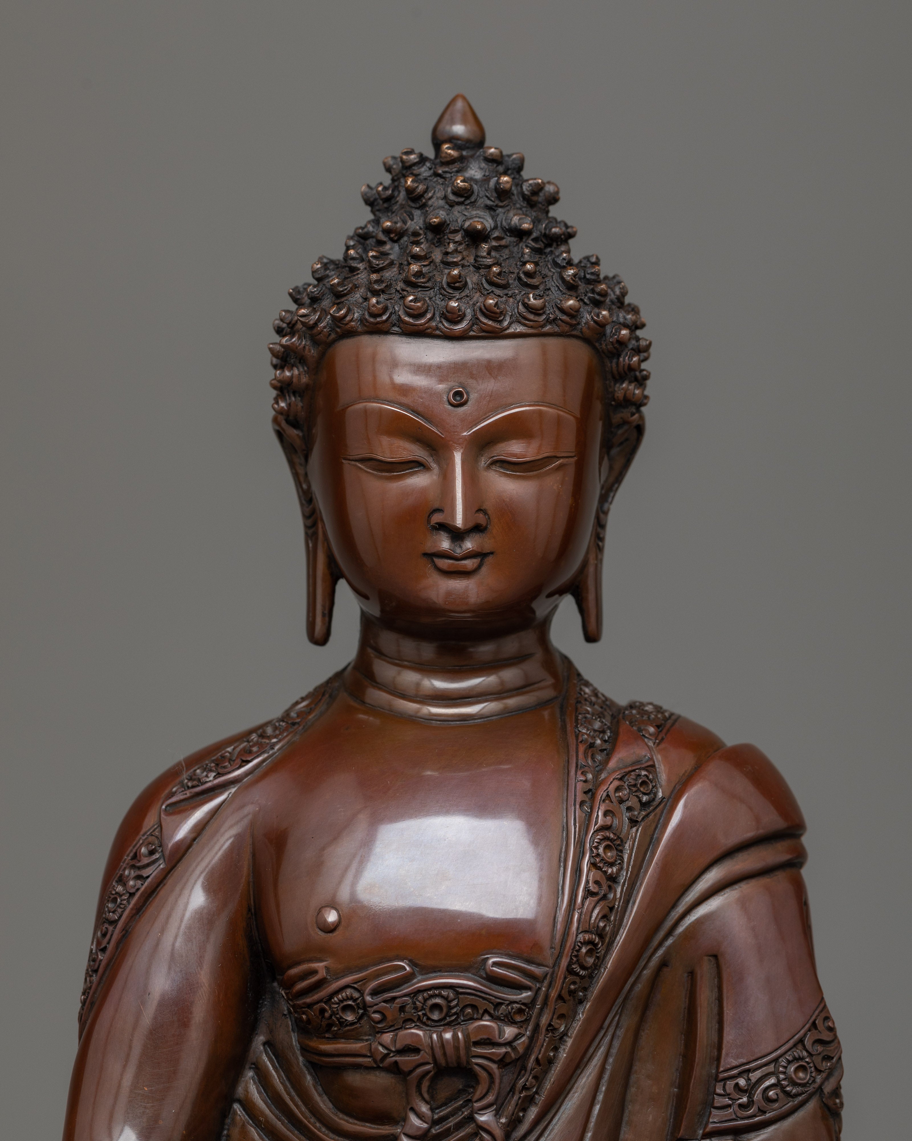 elegant amitabha-buddha-statue