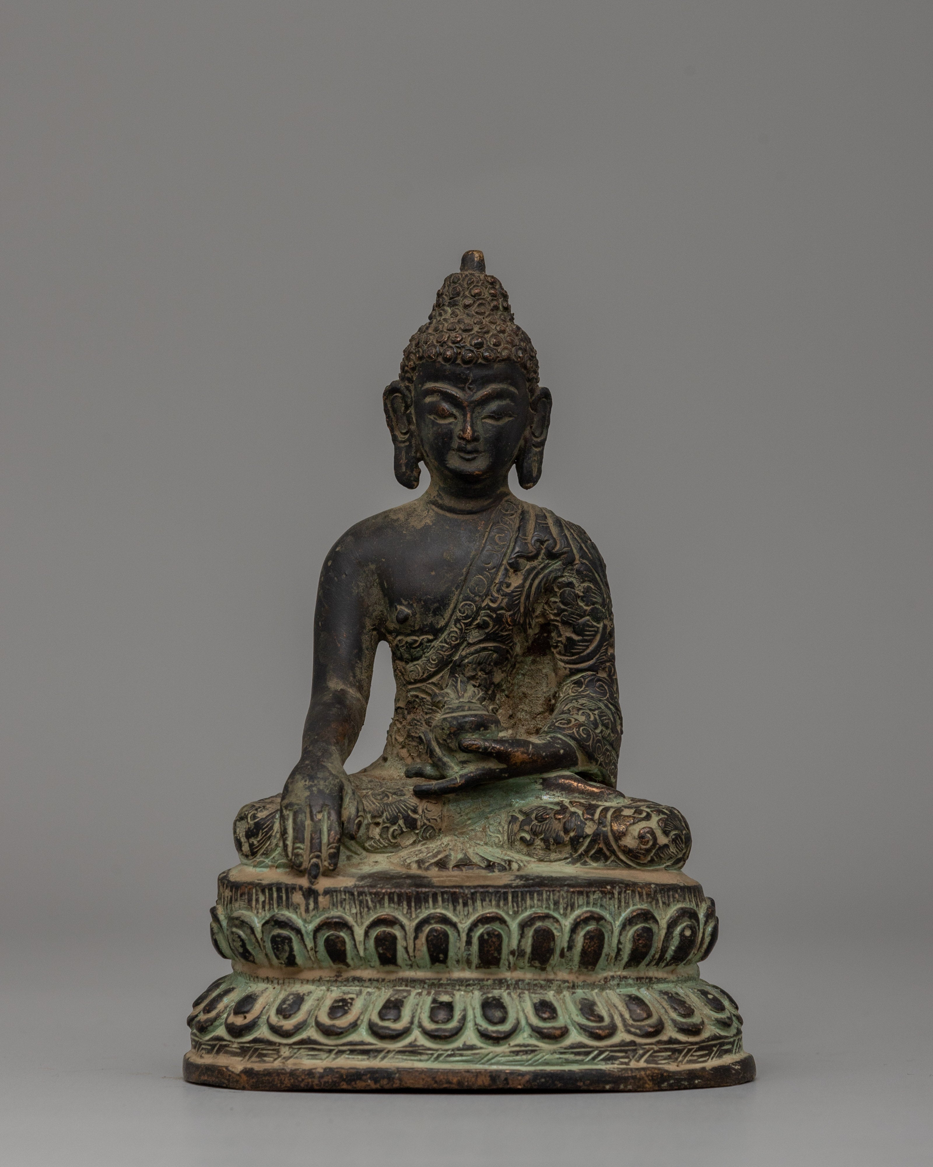 shakyamuni-buddha-enlightened-master-copper-statue