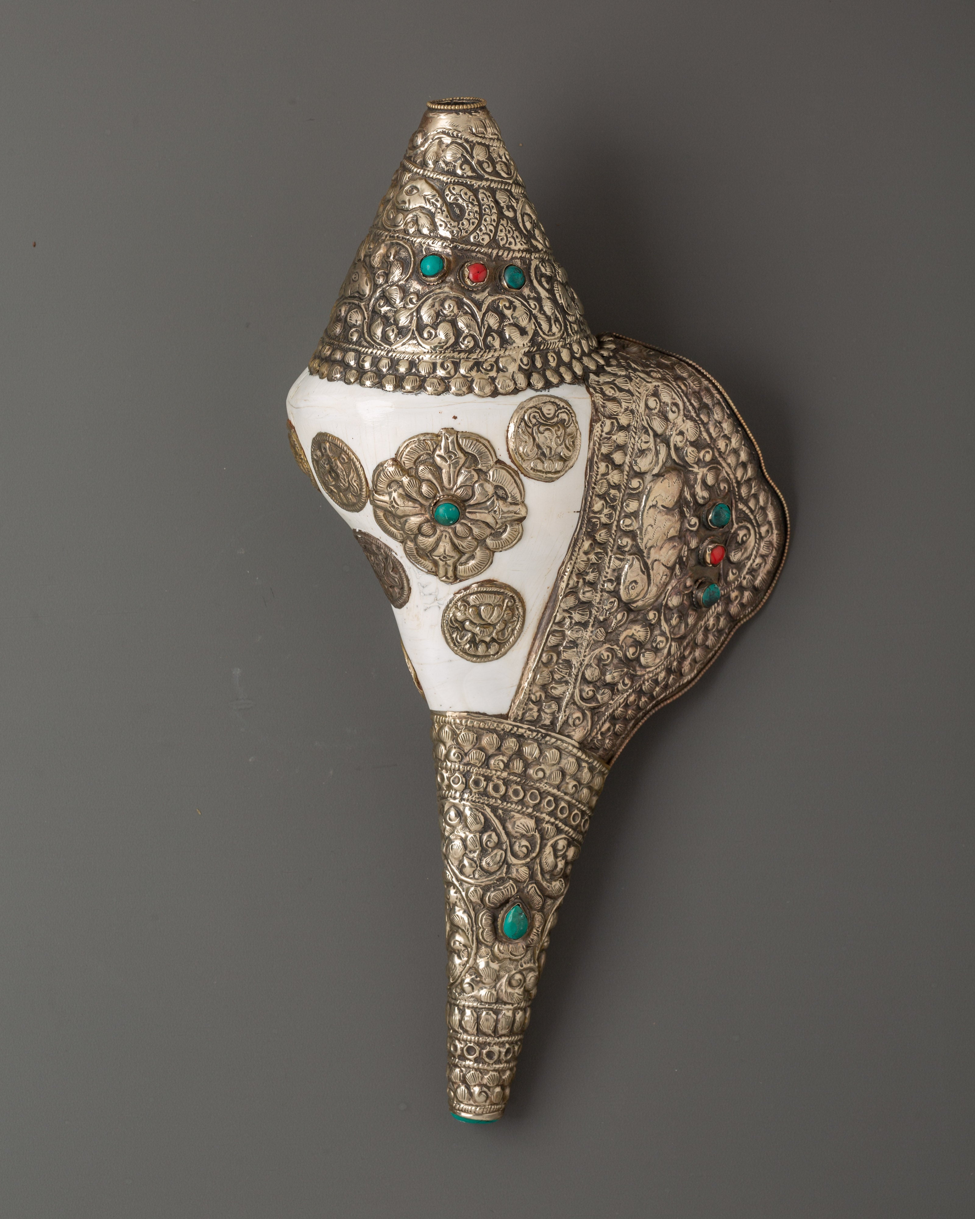 tibetan-conch-for-rituals