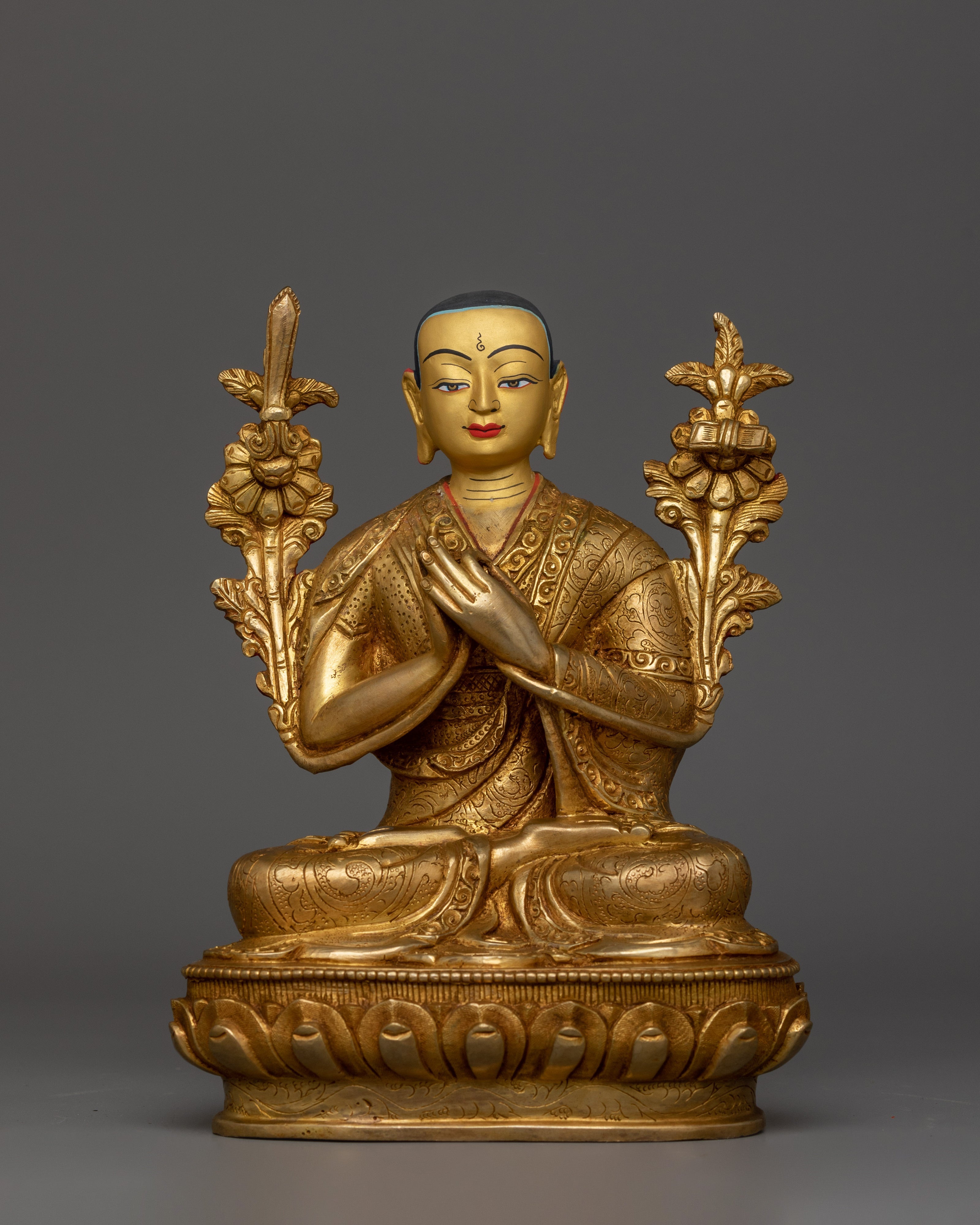 Himalayan Figurine of Tsongkhapa Set | The Ocean of Wisdom