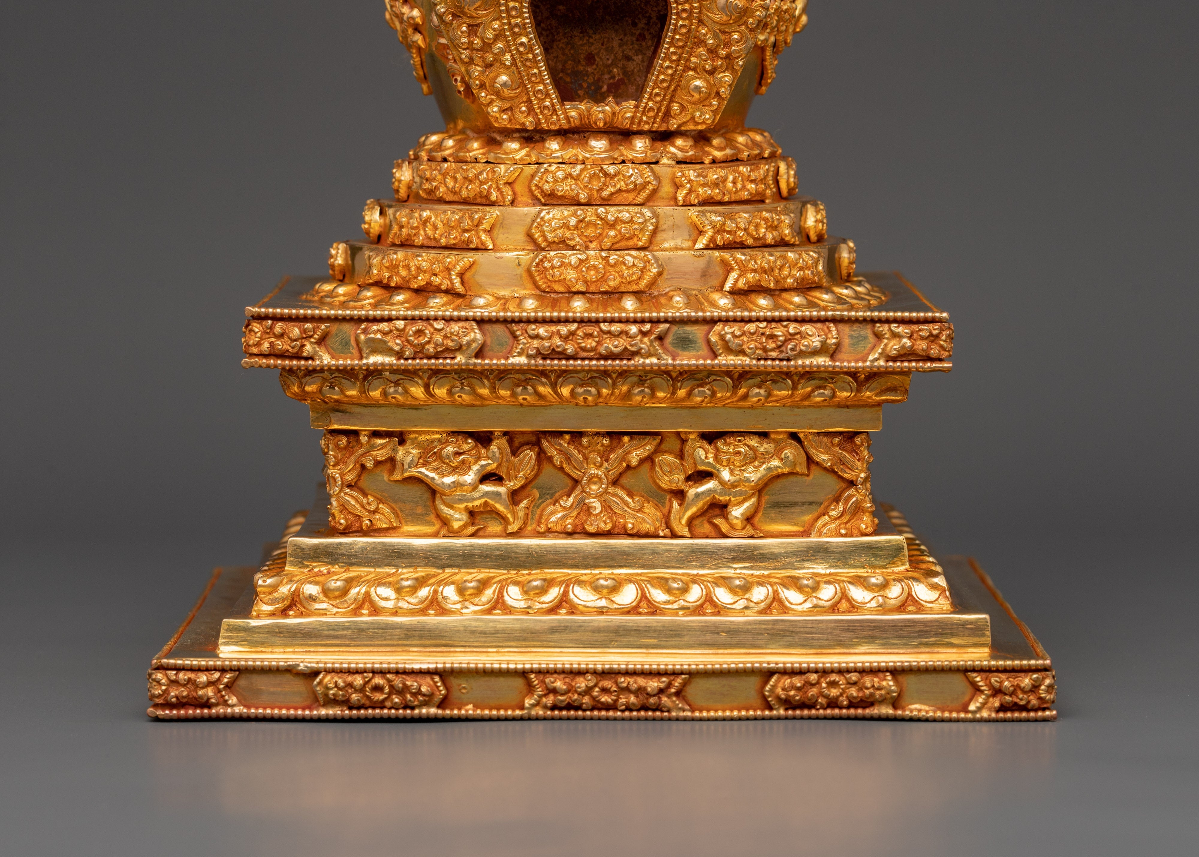 Beautiful Gold Plated Tibetan Stupa | Religious Buddhist Temple