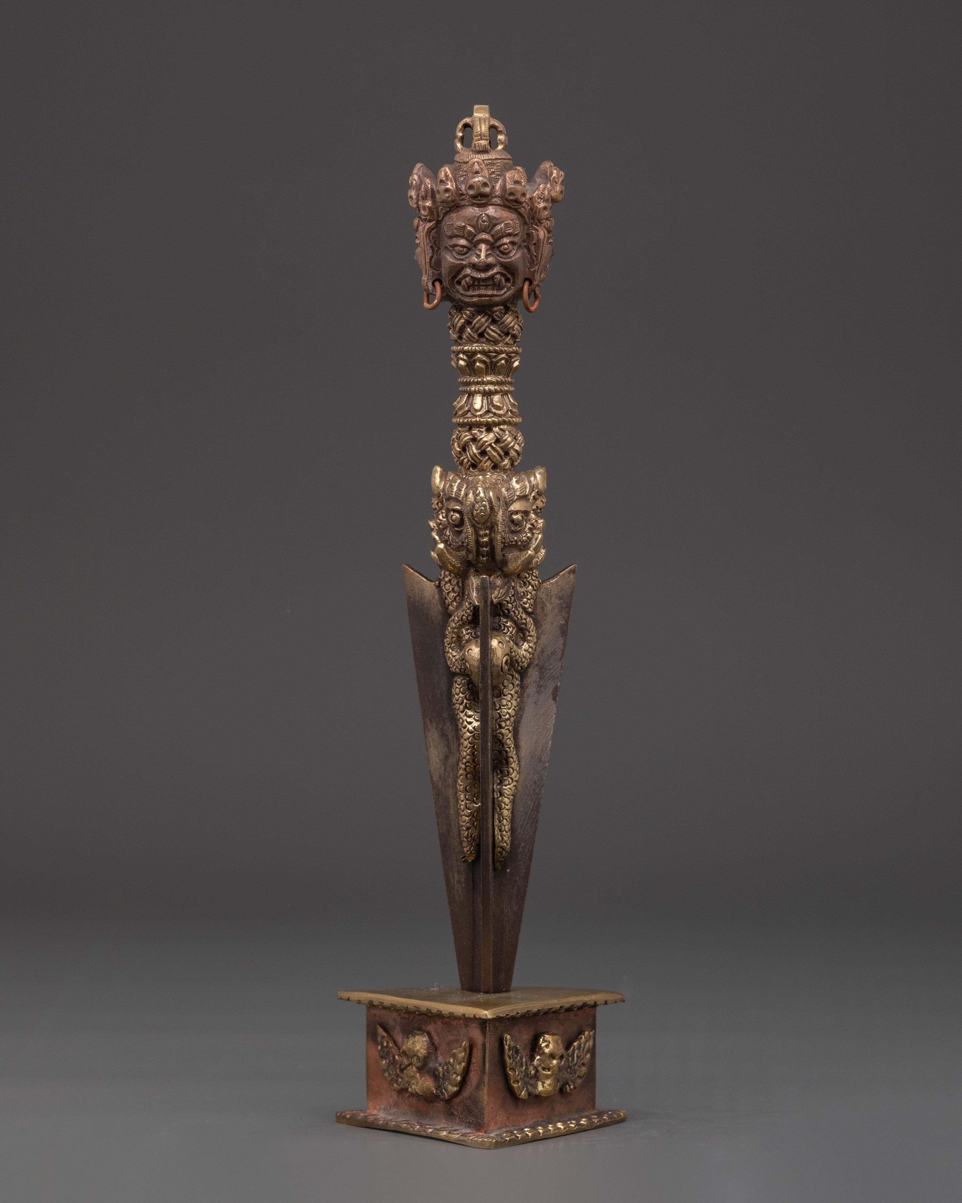 vajrayana-tool-phurba