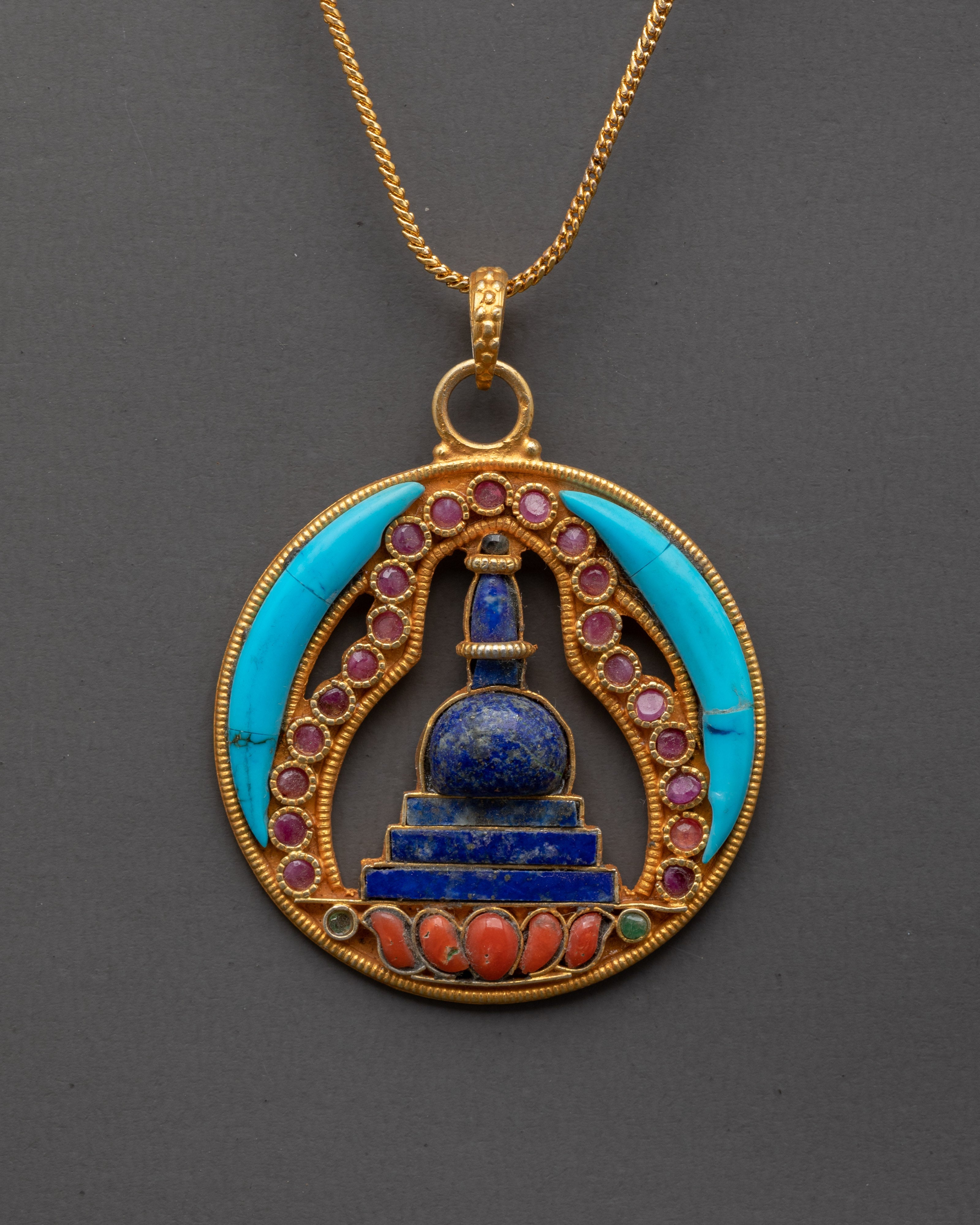 Stupa design locket