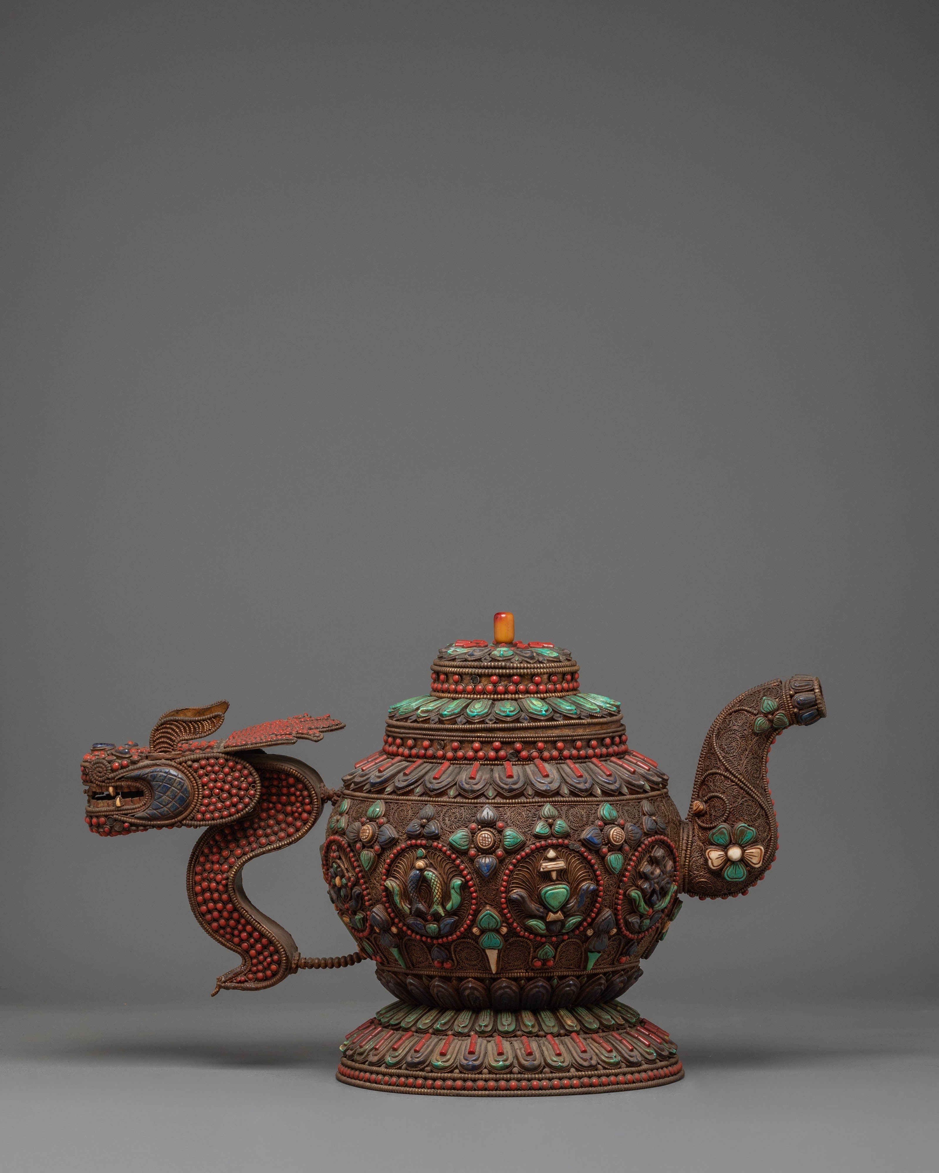 Dragon Motif Tea Pot