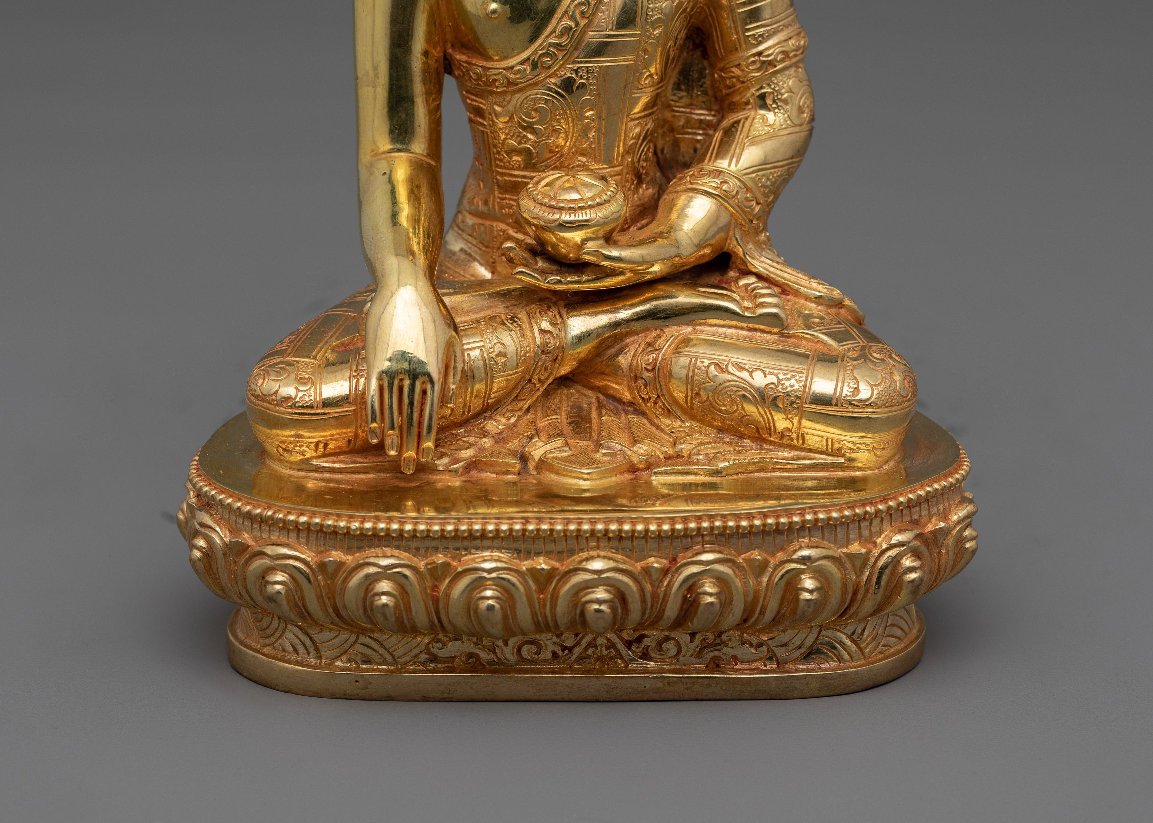Life of Buddha Shakyamuni Sculpture | Perfect for Meditation and Prayer