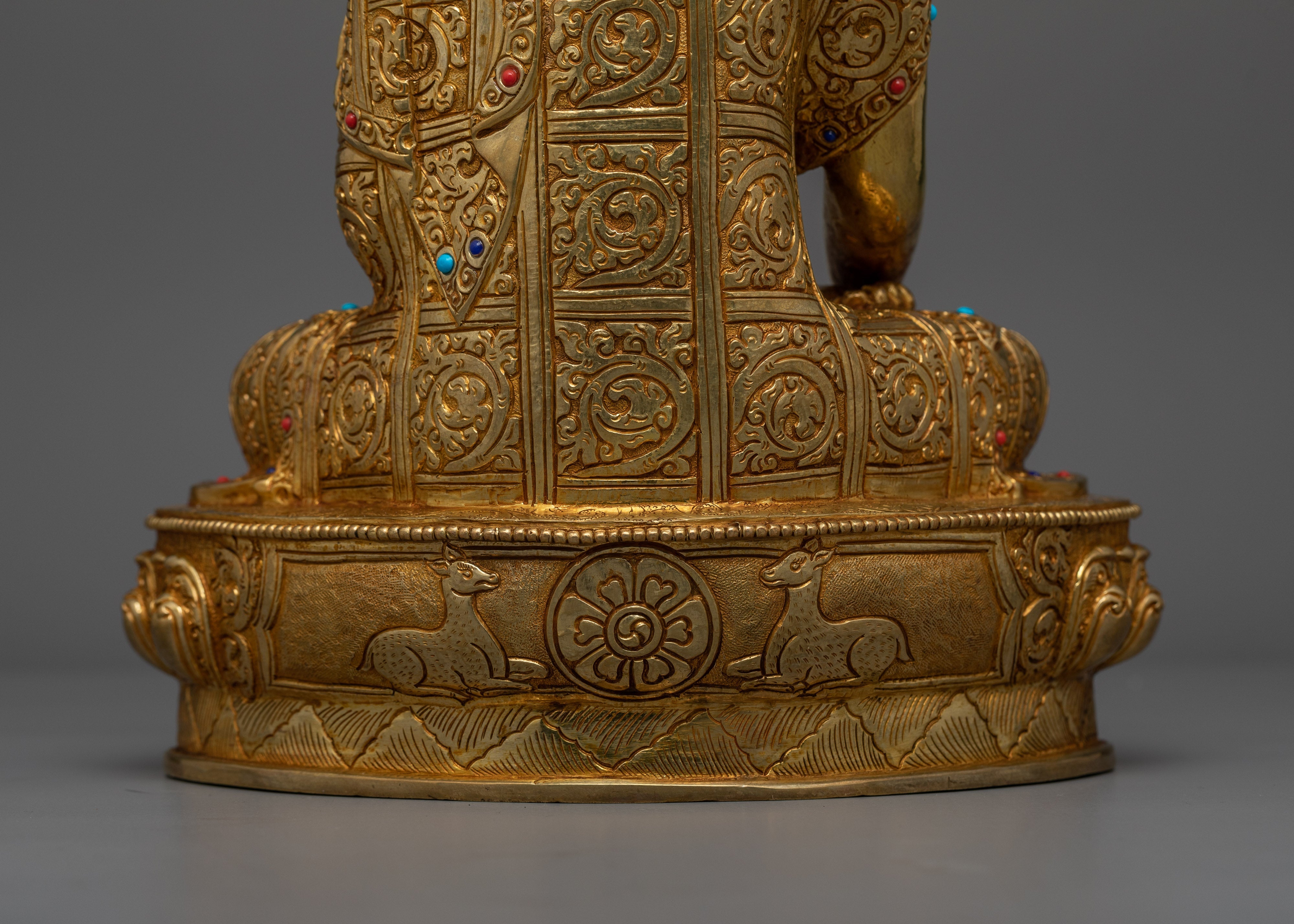 Shakyamuni Buddha Gold-Gilded Statue | Essence of Enlightenment