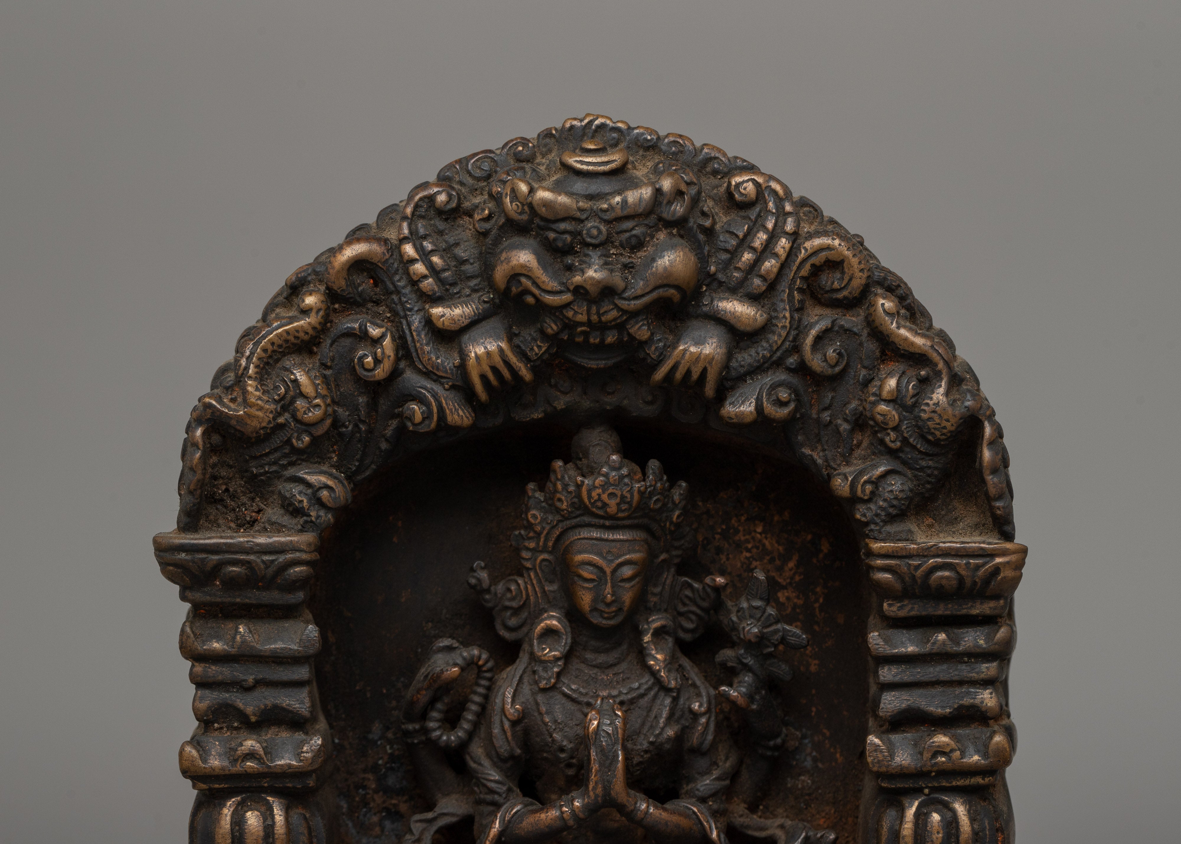 Chenrezig in Throne Statue | Tibetan Bodhisattva Sculpture