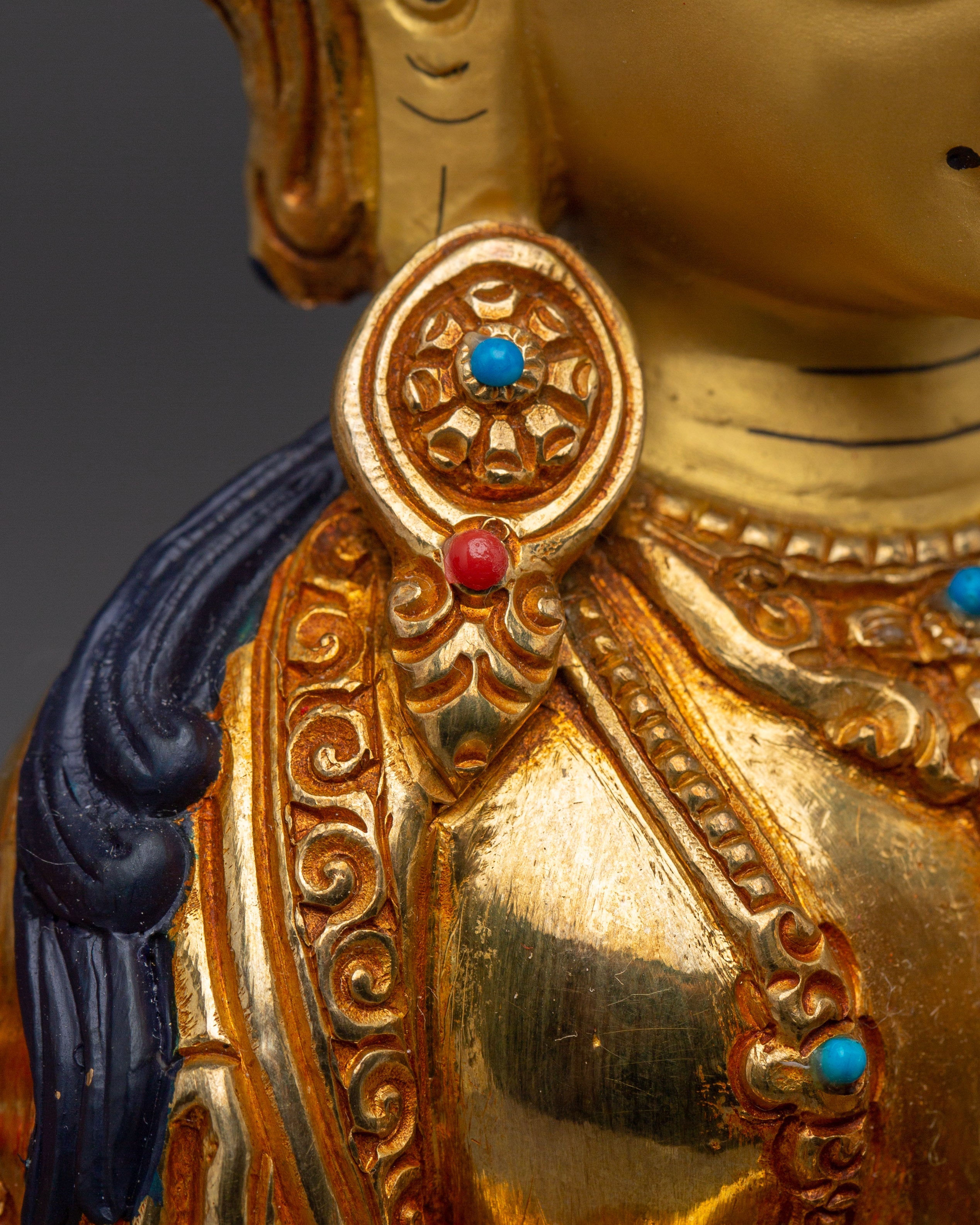 Deity of Great Compassion Chenrezig | The one who looks with unwavering eye