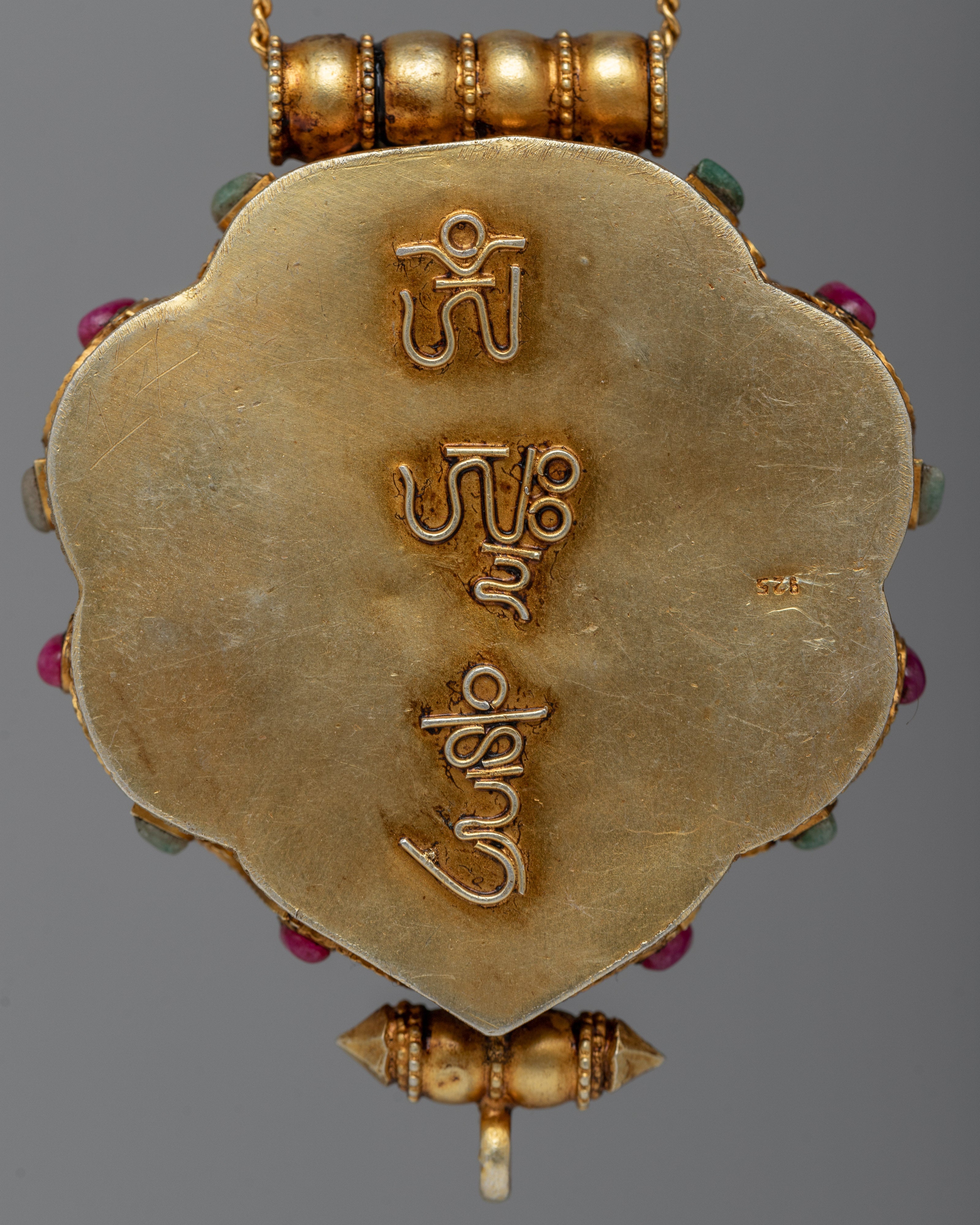 Silver Ghau Box Locket | Symbol of Devotion and Spiritual Protection