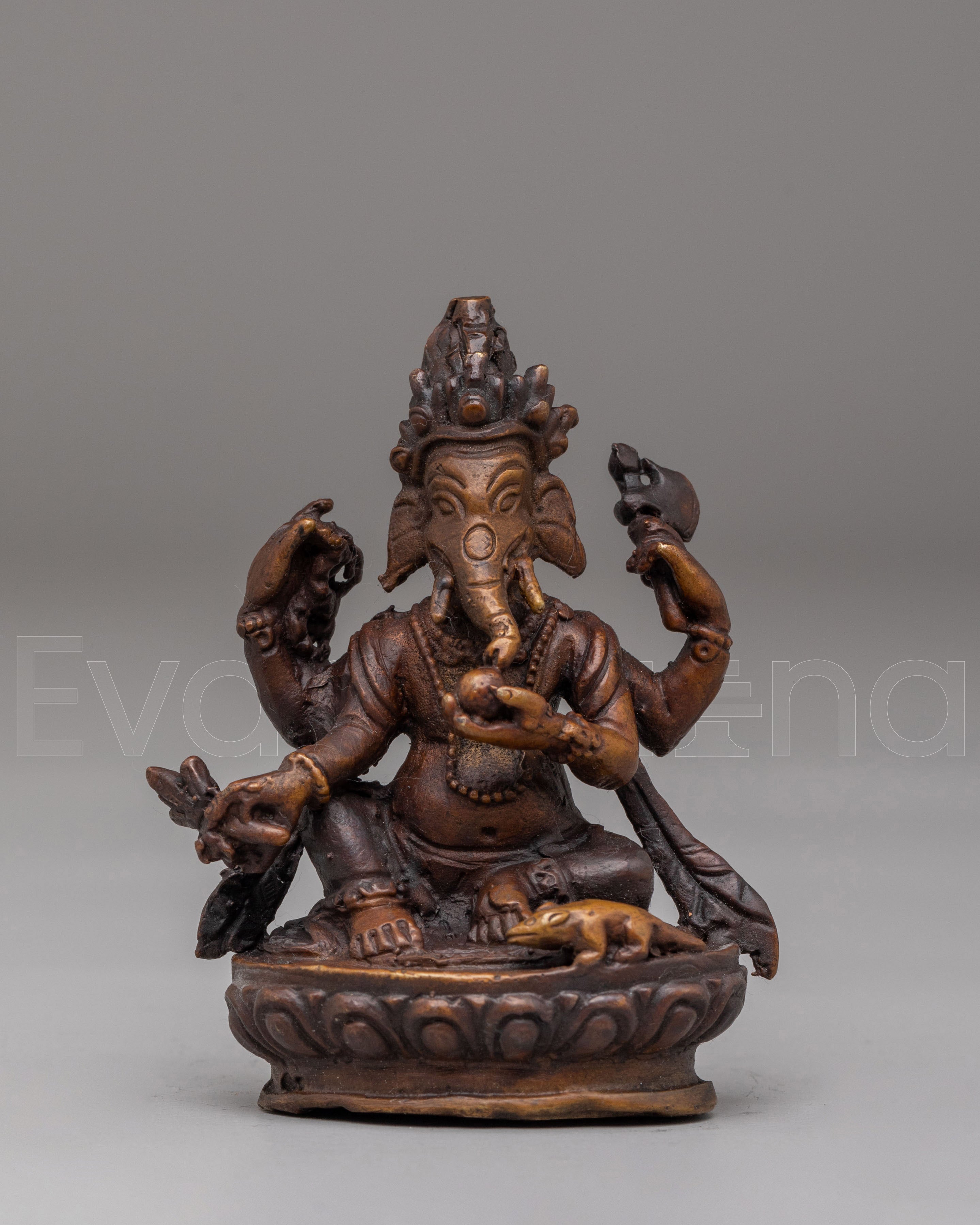 Divine Lord Ganesh Statue