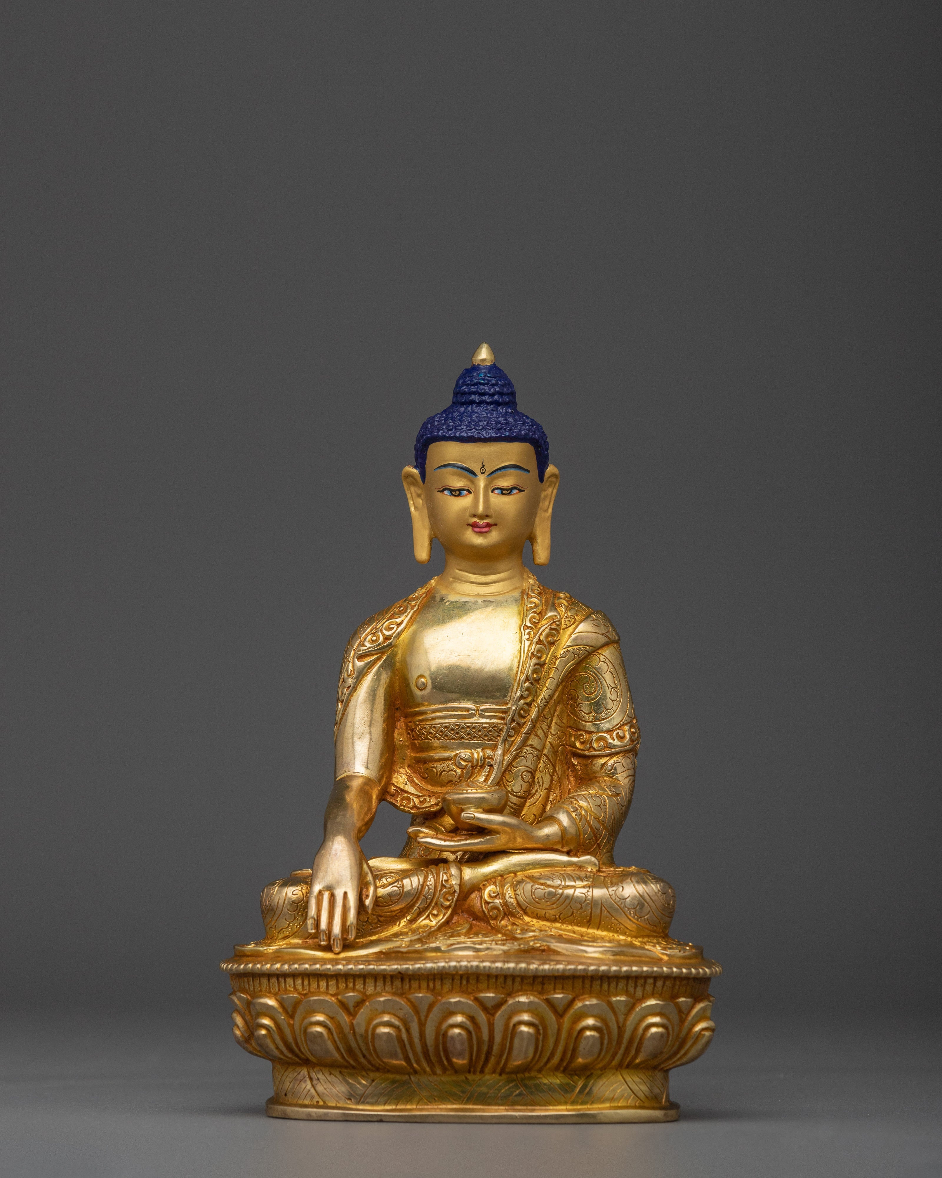 Enlightened Shakyamuni Buddha Golden Art