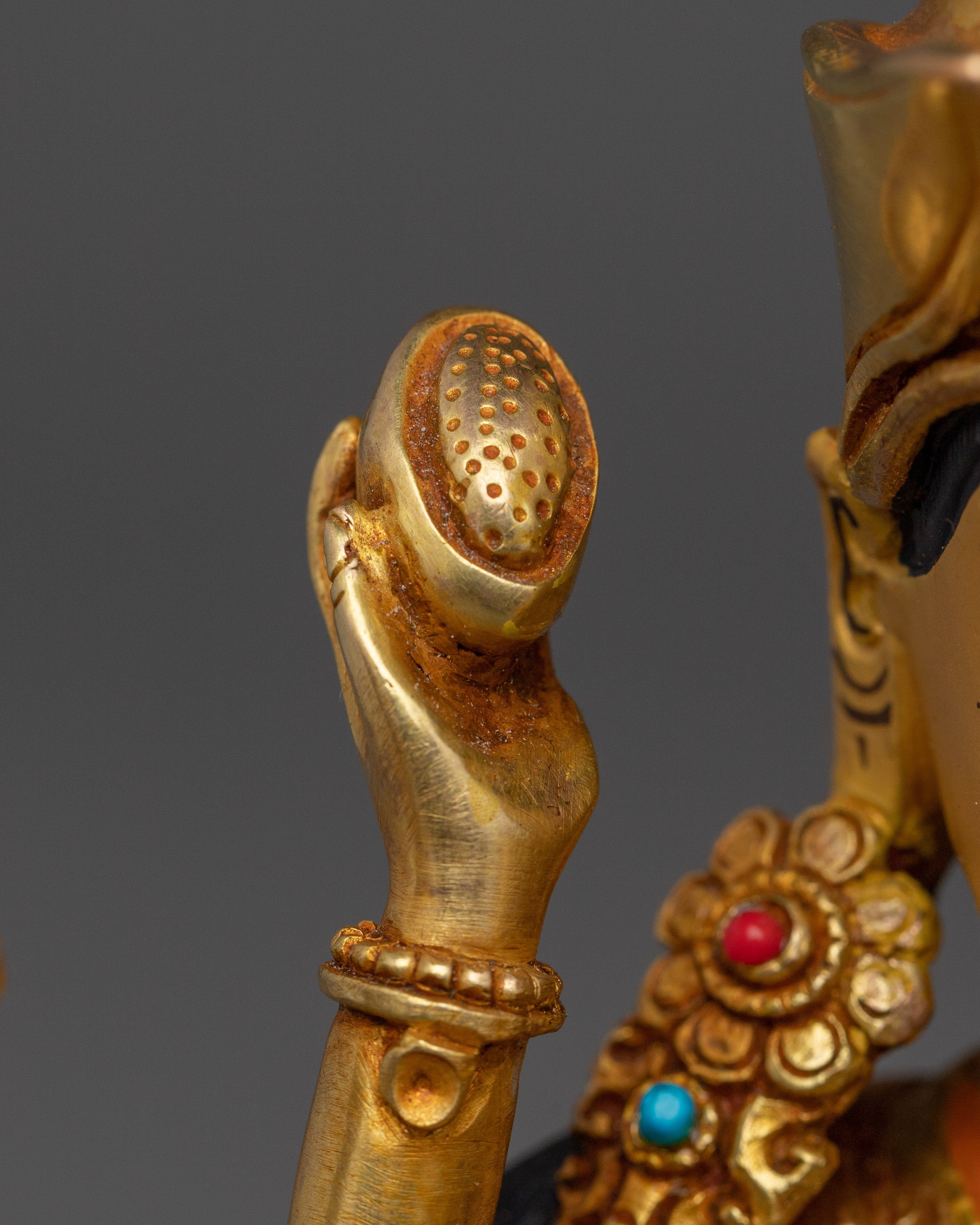 Divine Tantric Master Guru Rinpoche with Consort | Padmasambhava Statue