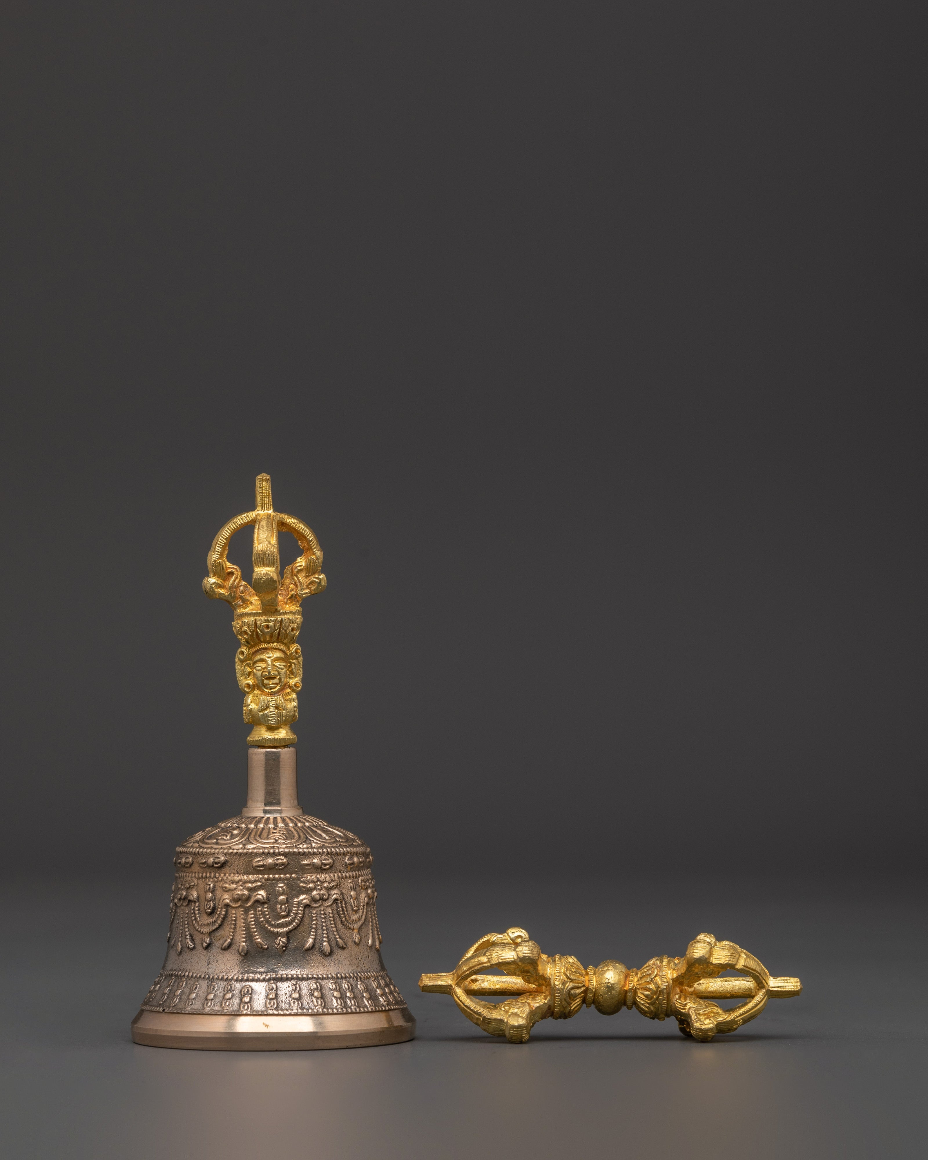 puja-bell-and-vajra