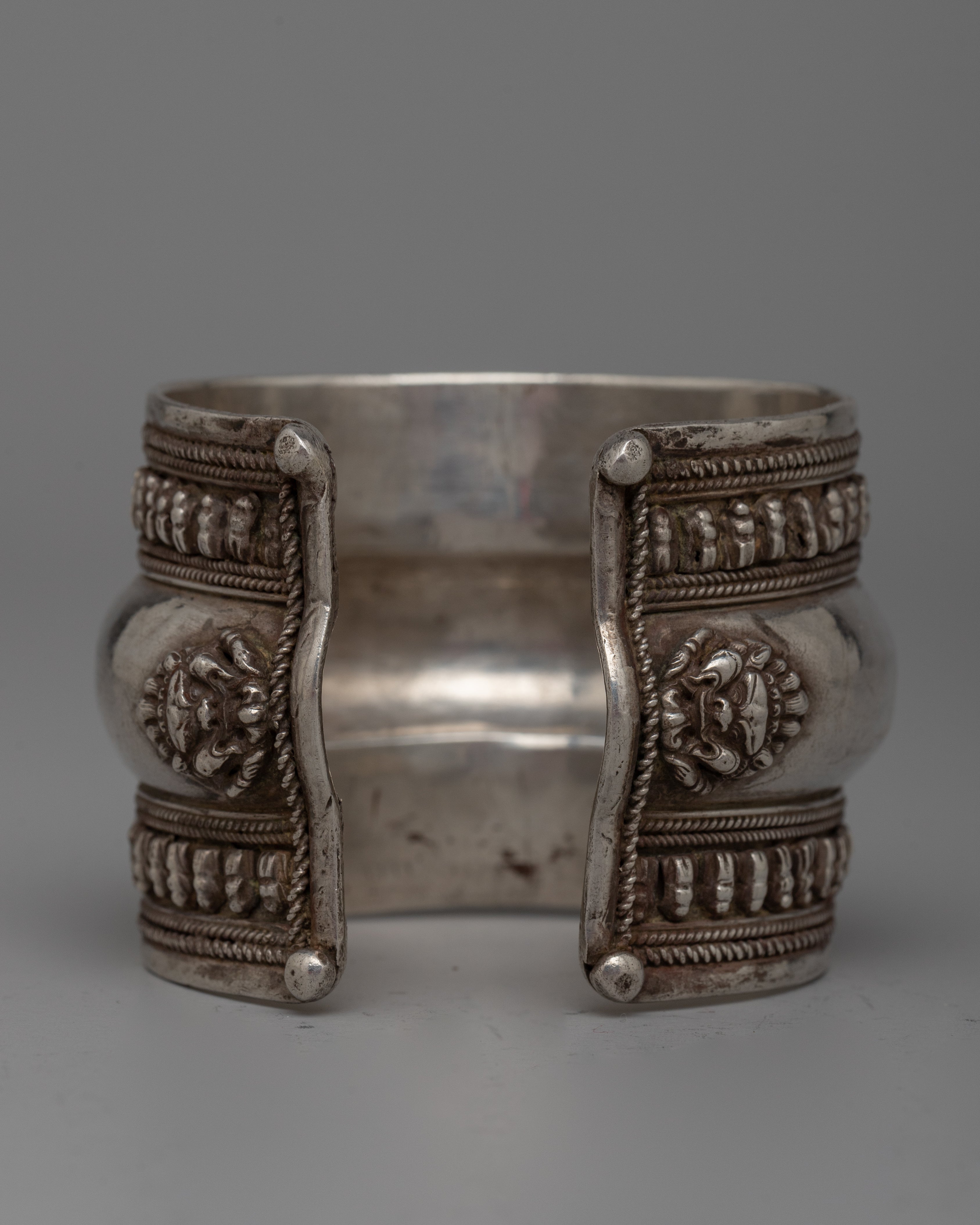 Silver Turquoise Bracelet Cuff | Handcrafted Beauty for Timeless Style