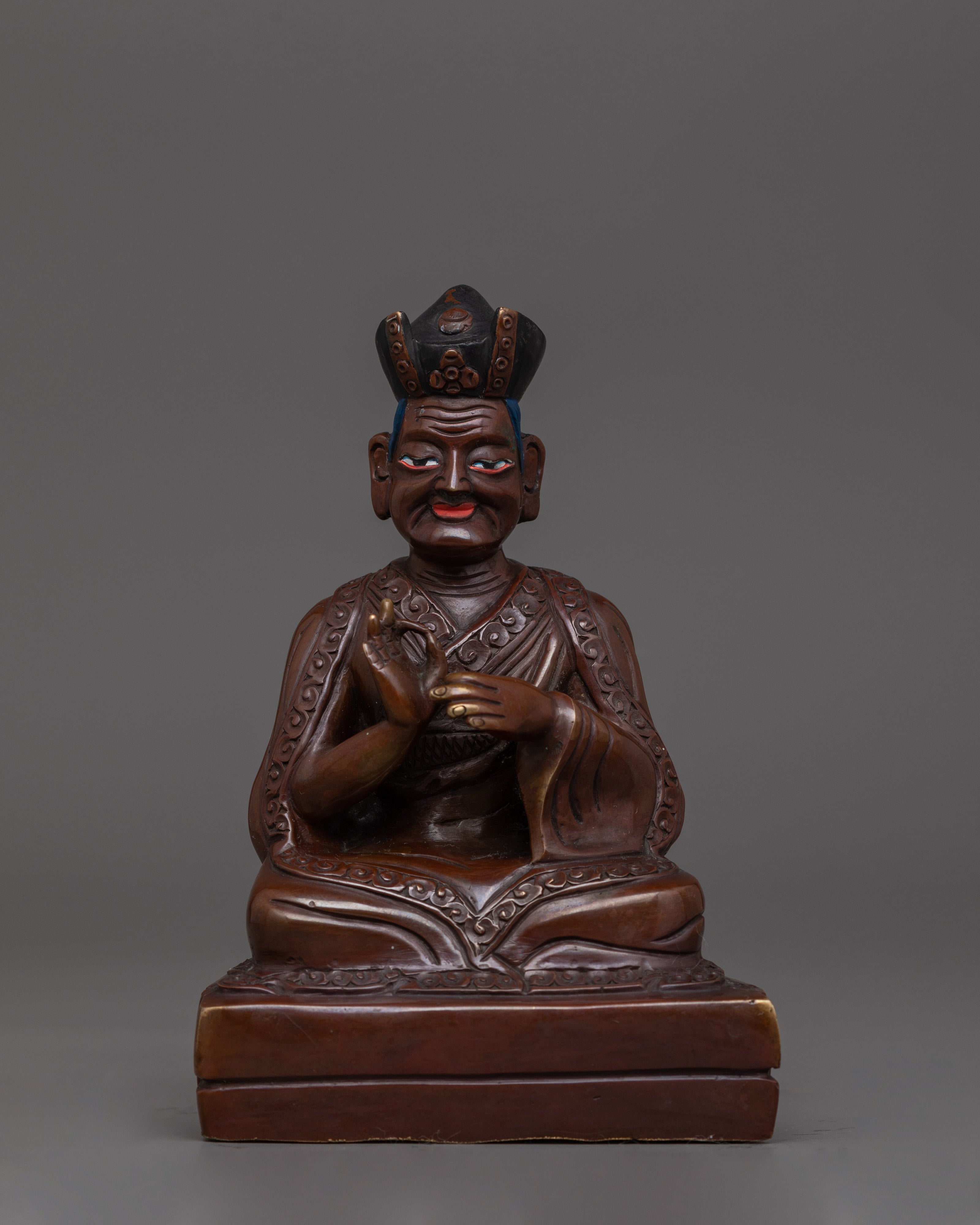 handmade-sculpture-of-karmapa