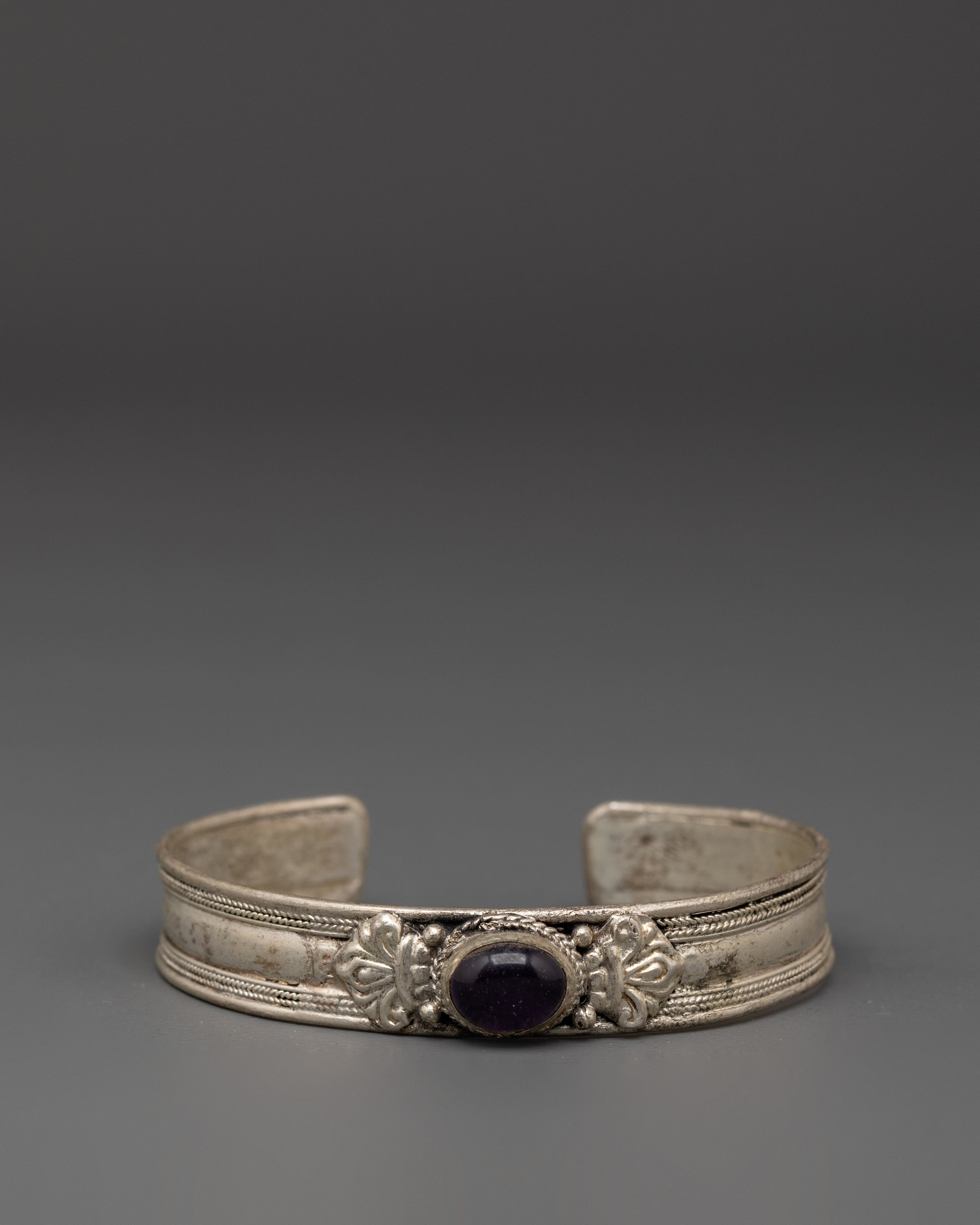 Tibetan Adjustable Bracelet | Jewelry for Energy Balance