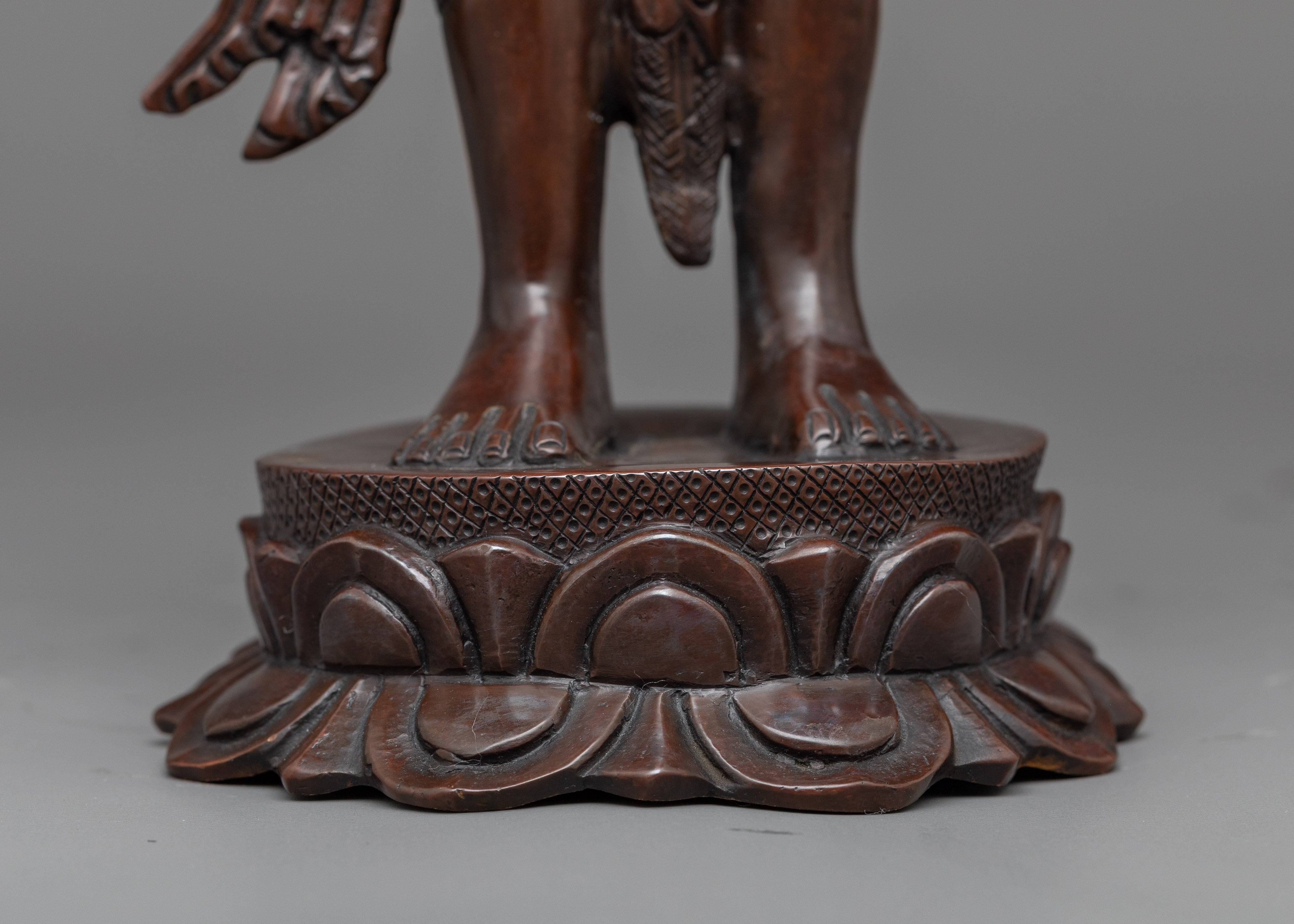 Exclusive Padmapani Statue Duo | Transcend Ordinary Realms with the 2 Statue
