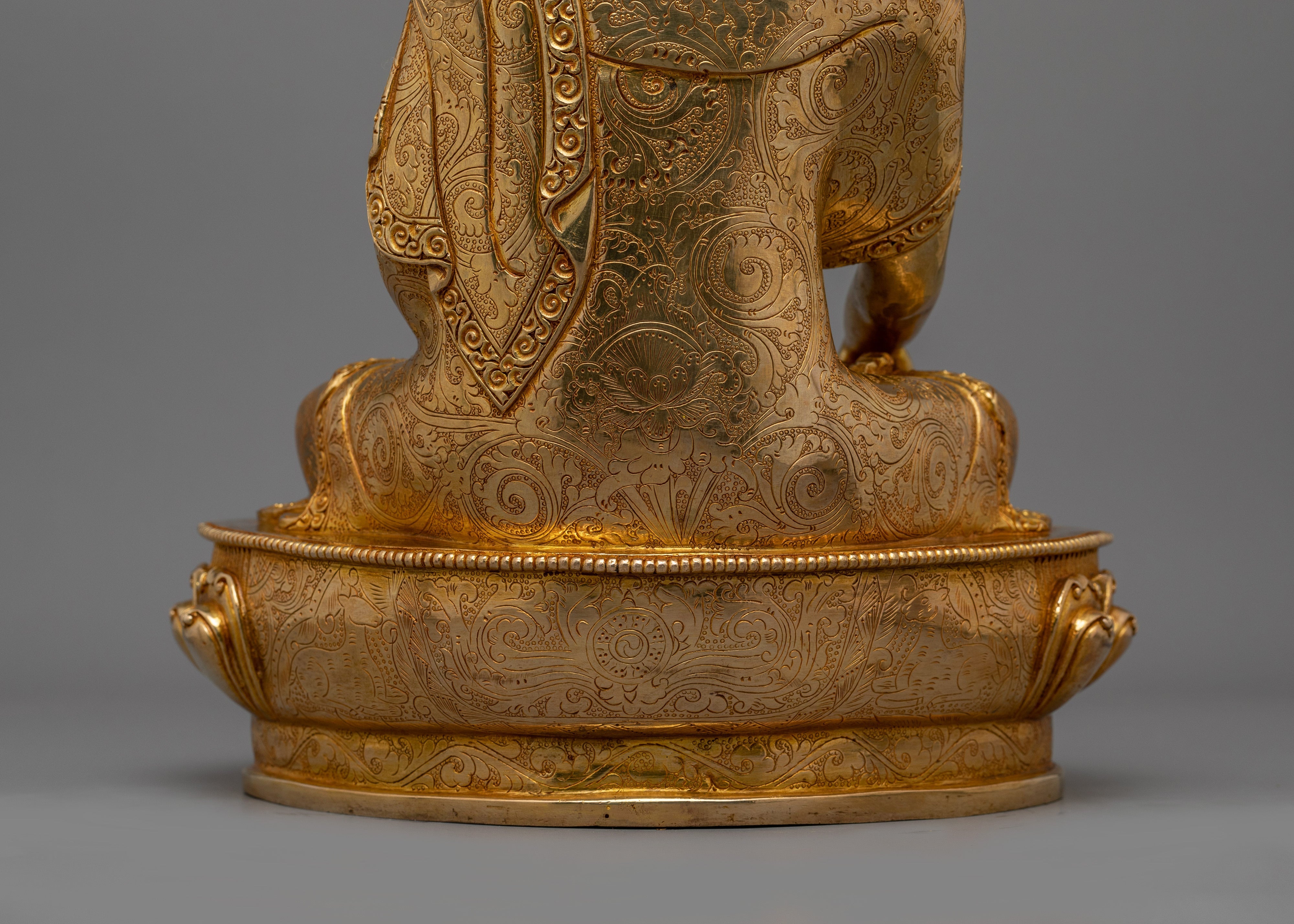 Buddhist Meditating Shakyamuni Buddha Sculpture | Symbol of Wisdom