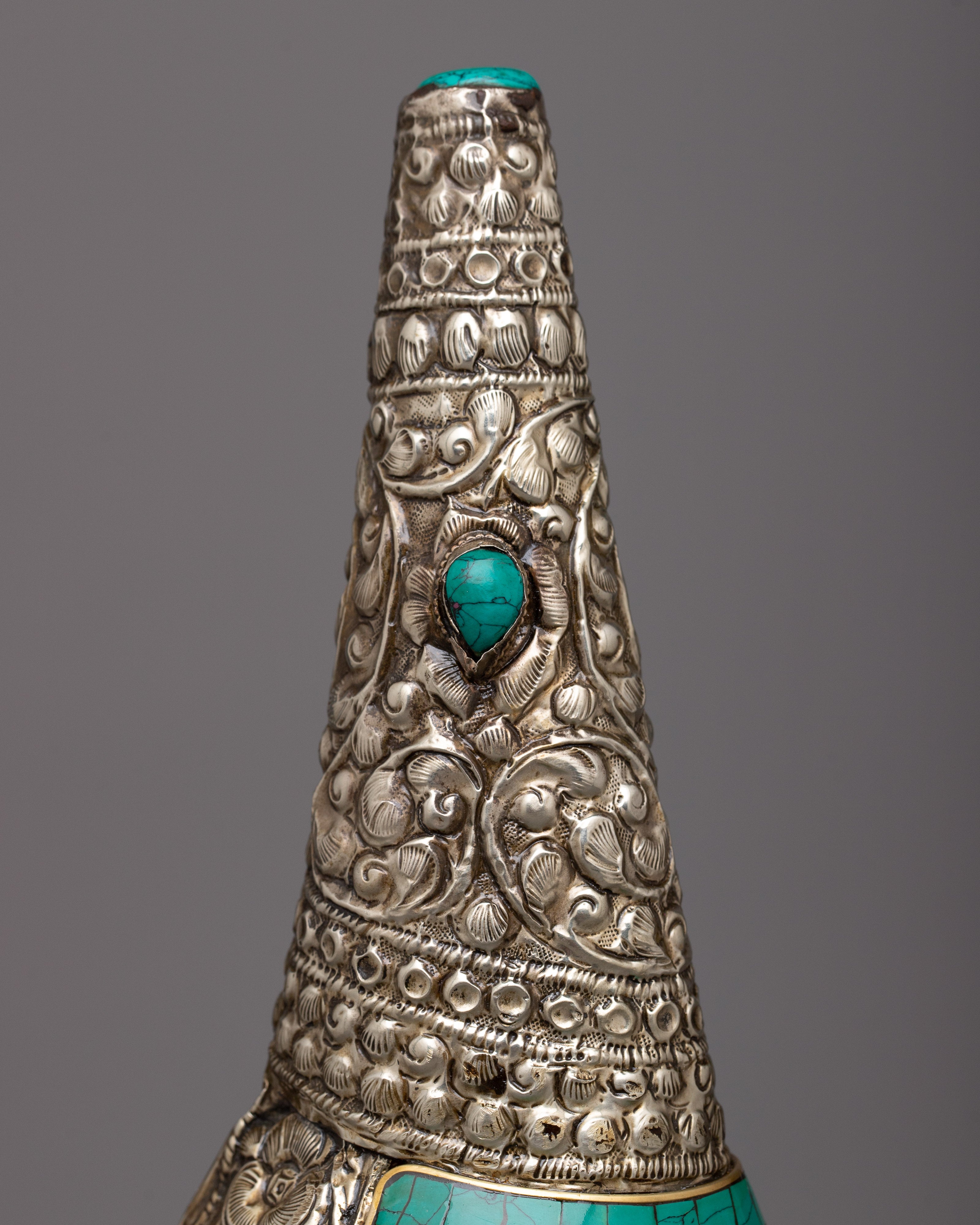 White Metal Conch Turquoise | Elegant Shankha for Spiritual Offerings