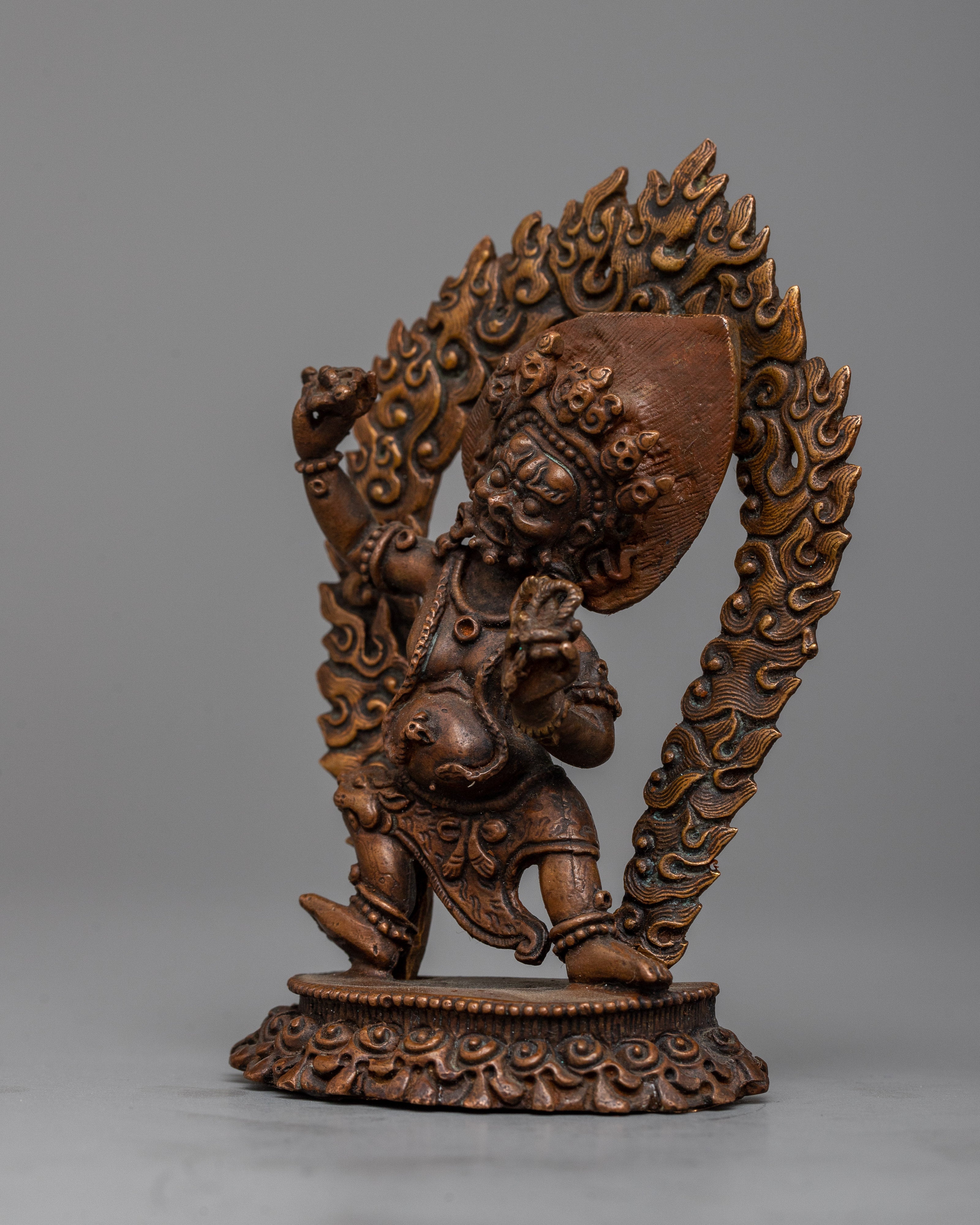 Wrathful Vajrapani Statue | Symbol of Fearlessness & Spiritual Strength