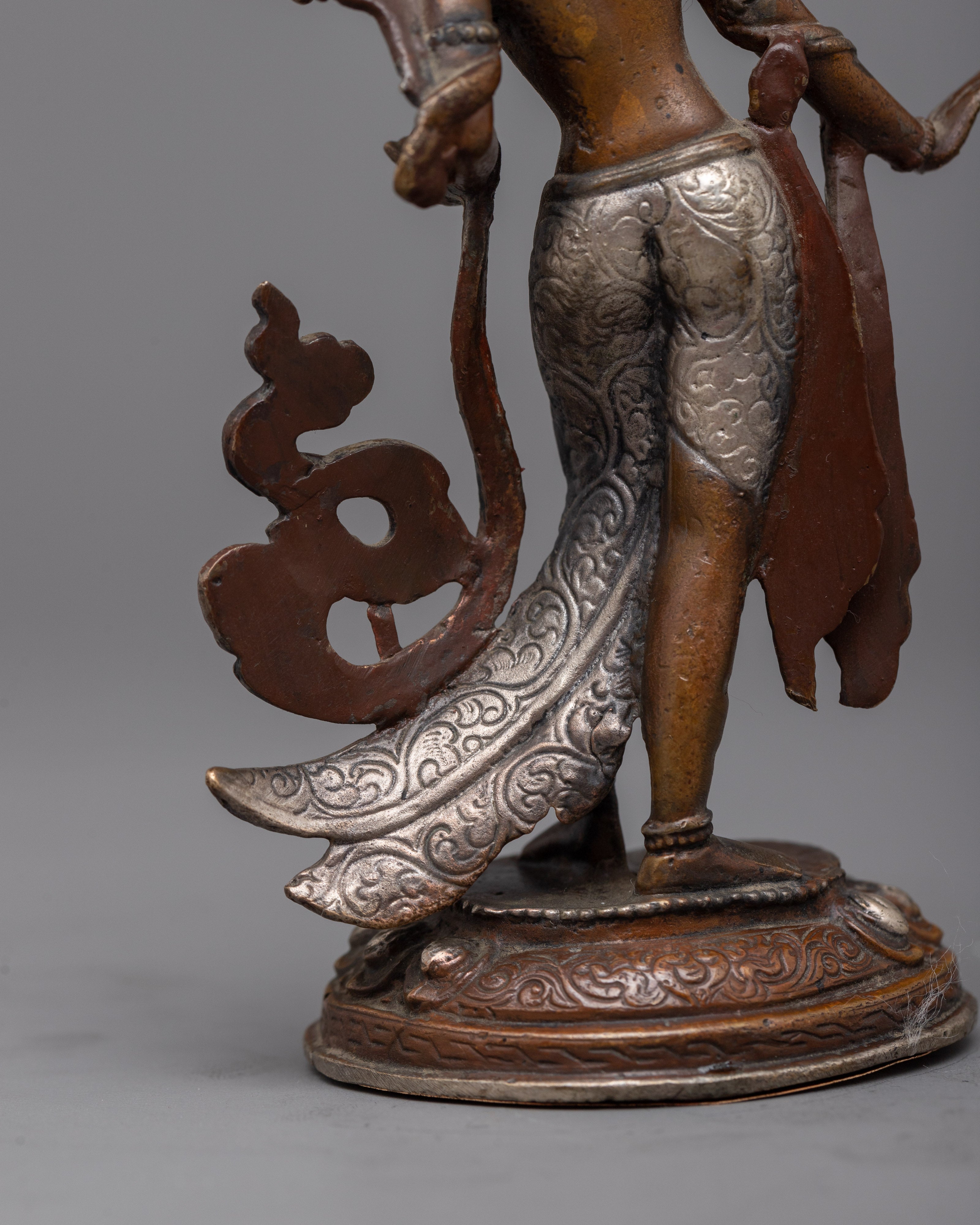 Standing White Tara Statue | Symbolizing Compassion and Spiritual Guidance